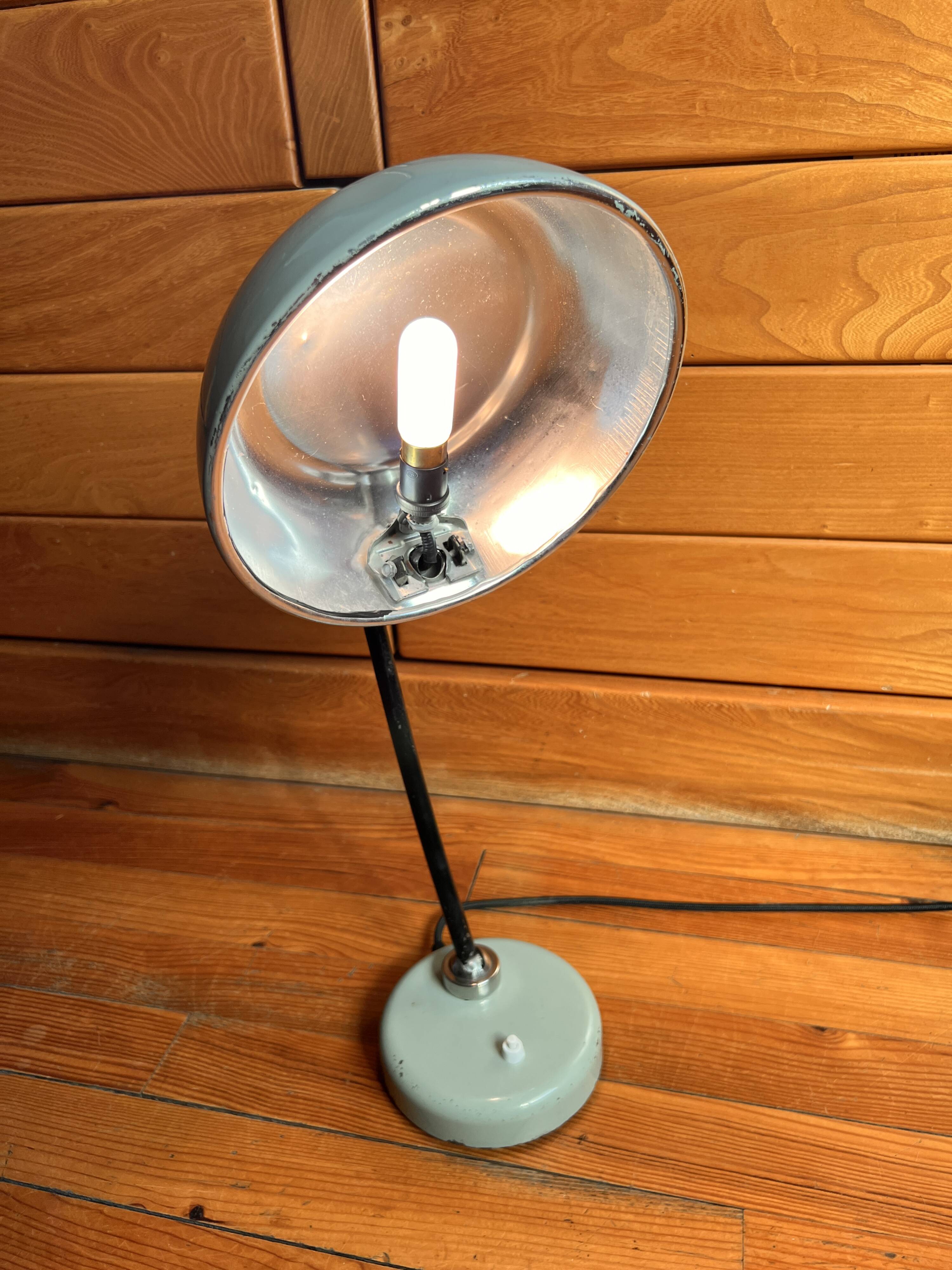 1950s desk lamp, industrial style