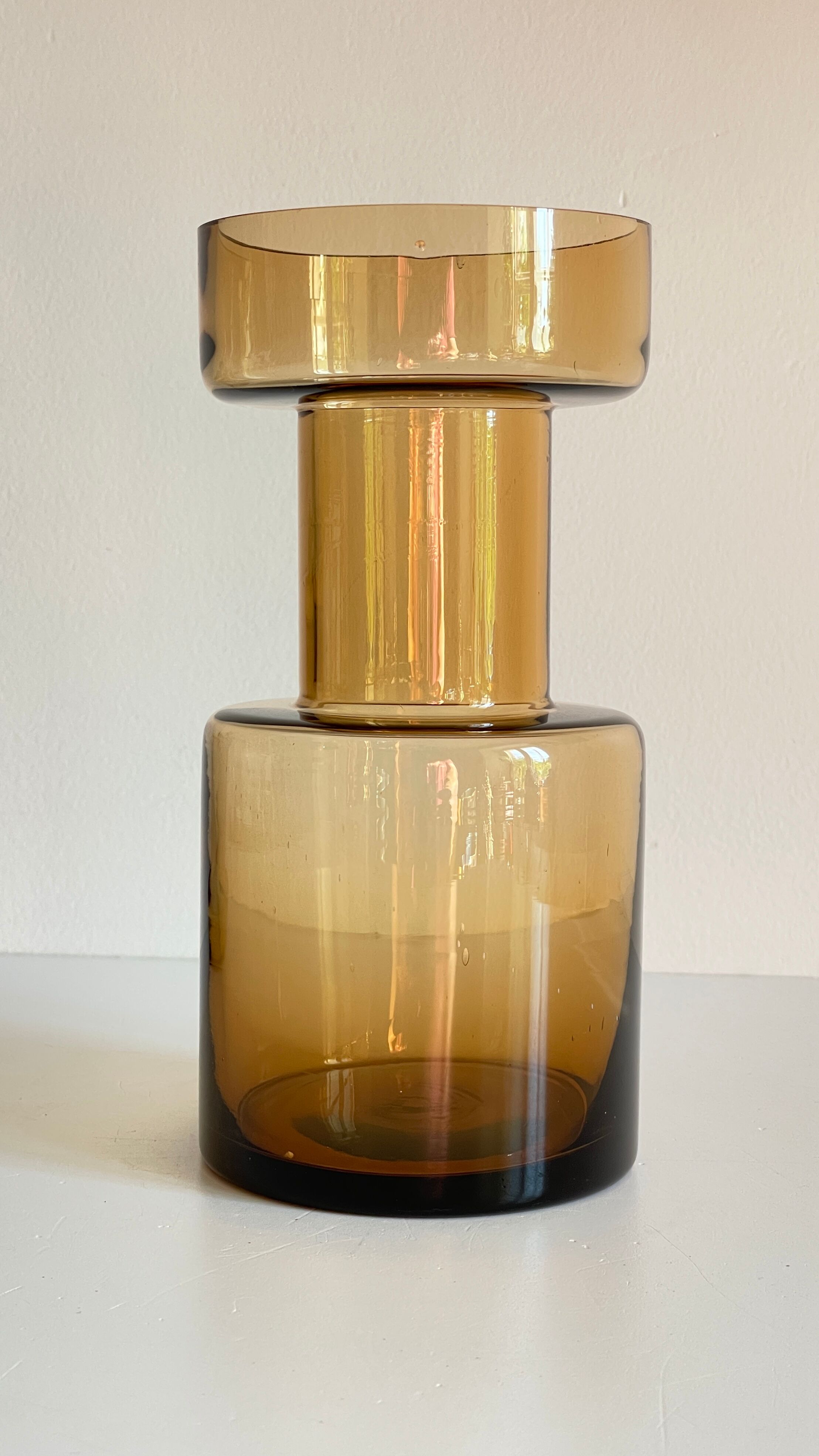 Vase design in blown glass 70s