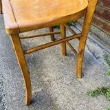 Suite de Chaises de Bistrot en Bois