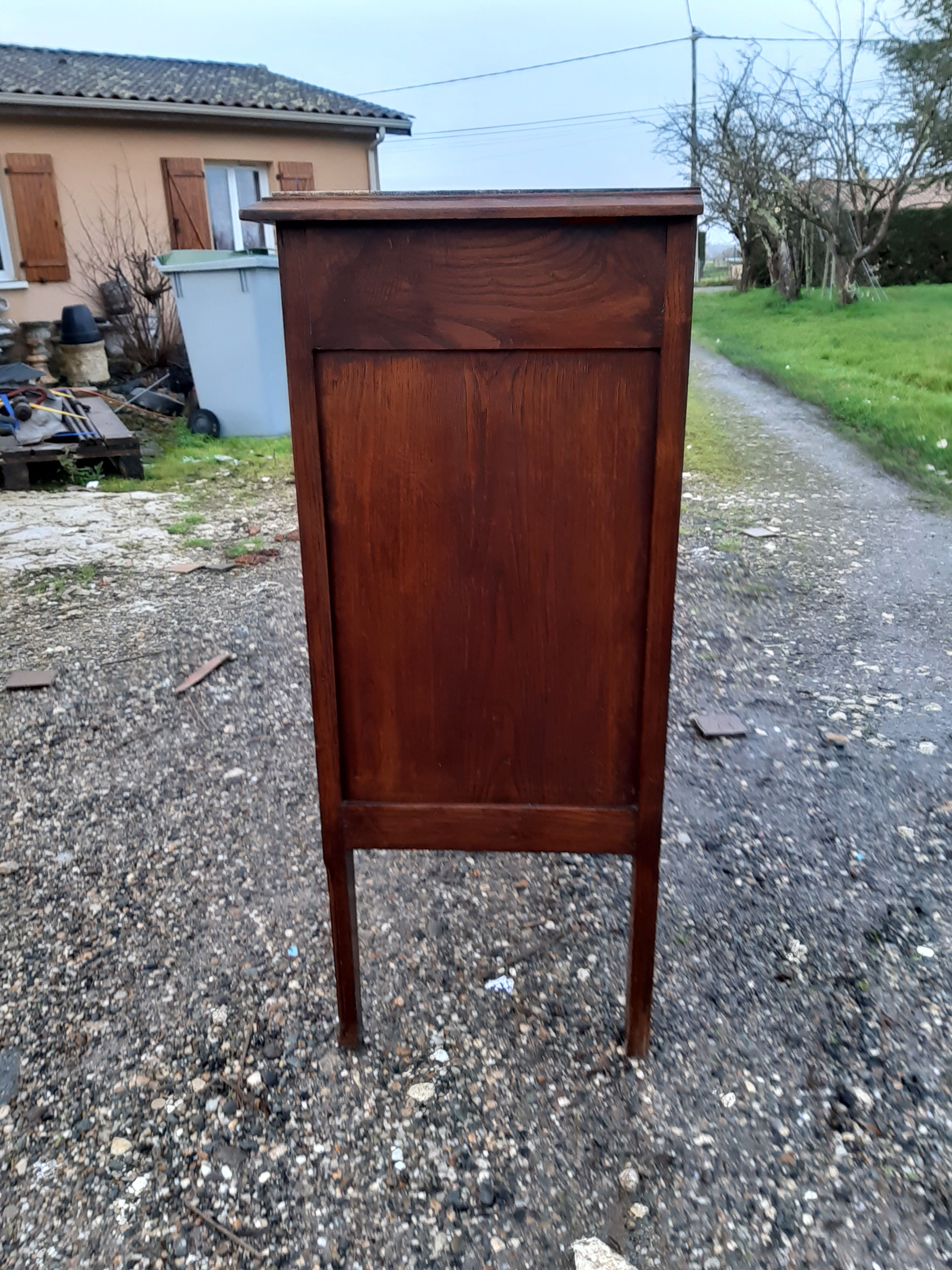 Buffet 1900 in oak and marble top