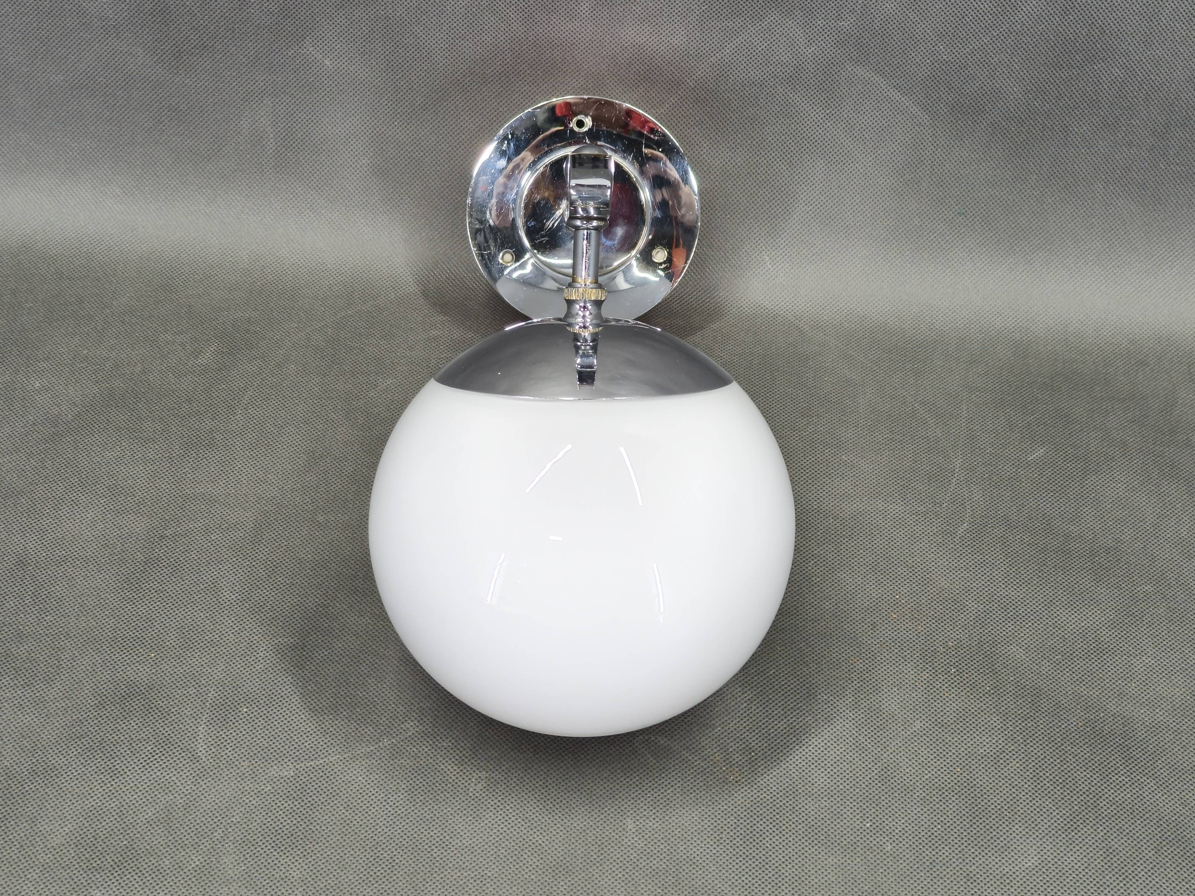 Art Deco Chrome and Milky Glass Wall Light, Czechoslovakia, 1930s