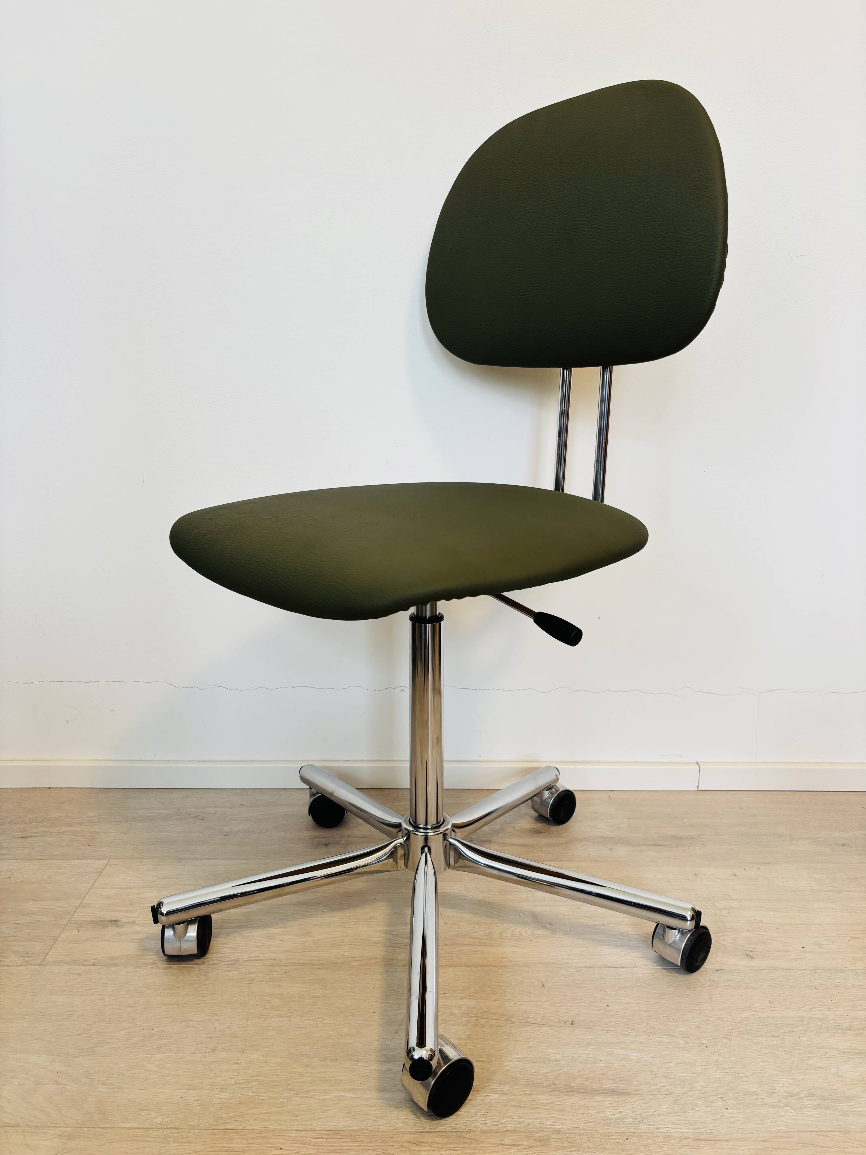 Fully Restored Vintage Desk Chair Nobareto by Kovona, Czechoslovakia 1970’s