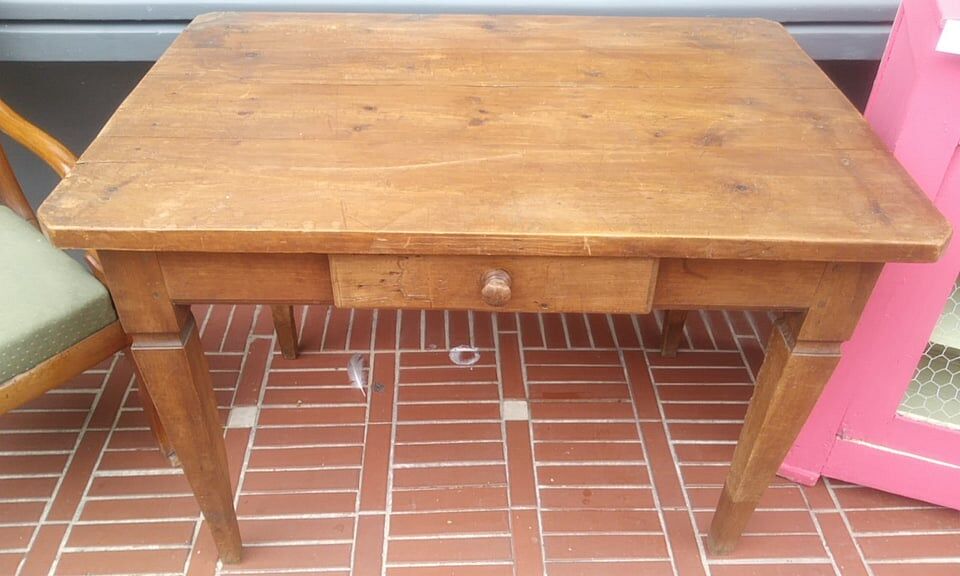 Desk or kitchen table