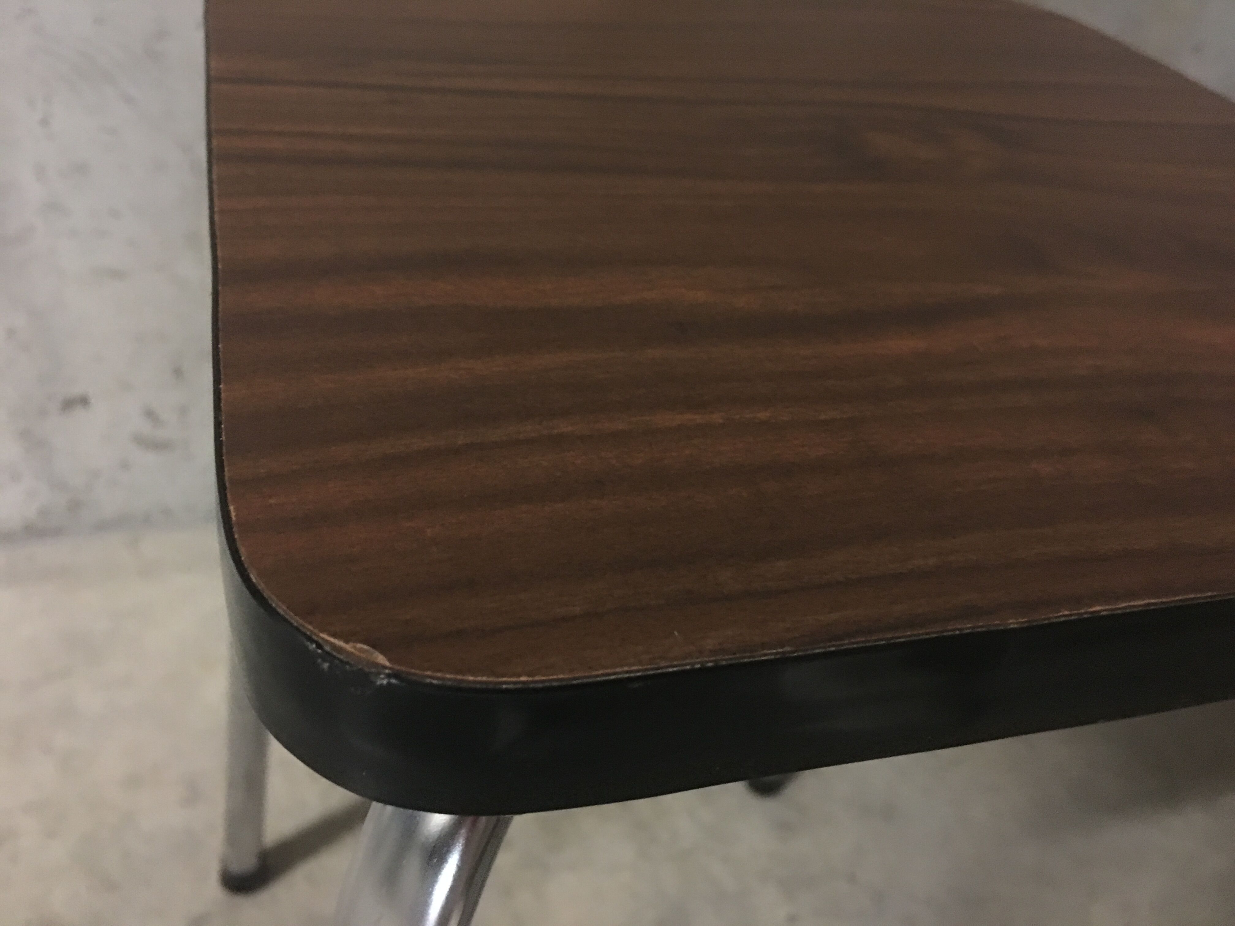 Tabouret in 70s formica