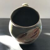 Hand has coarse salt in sandstone