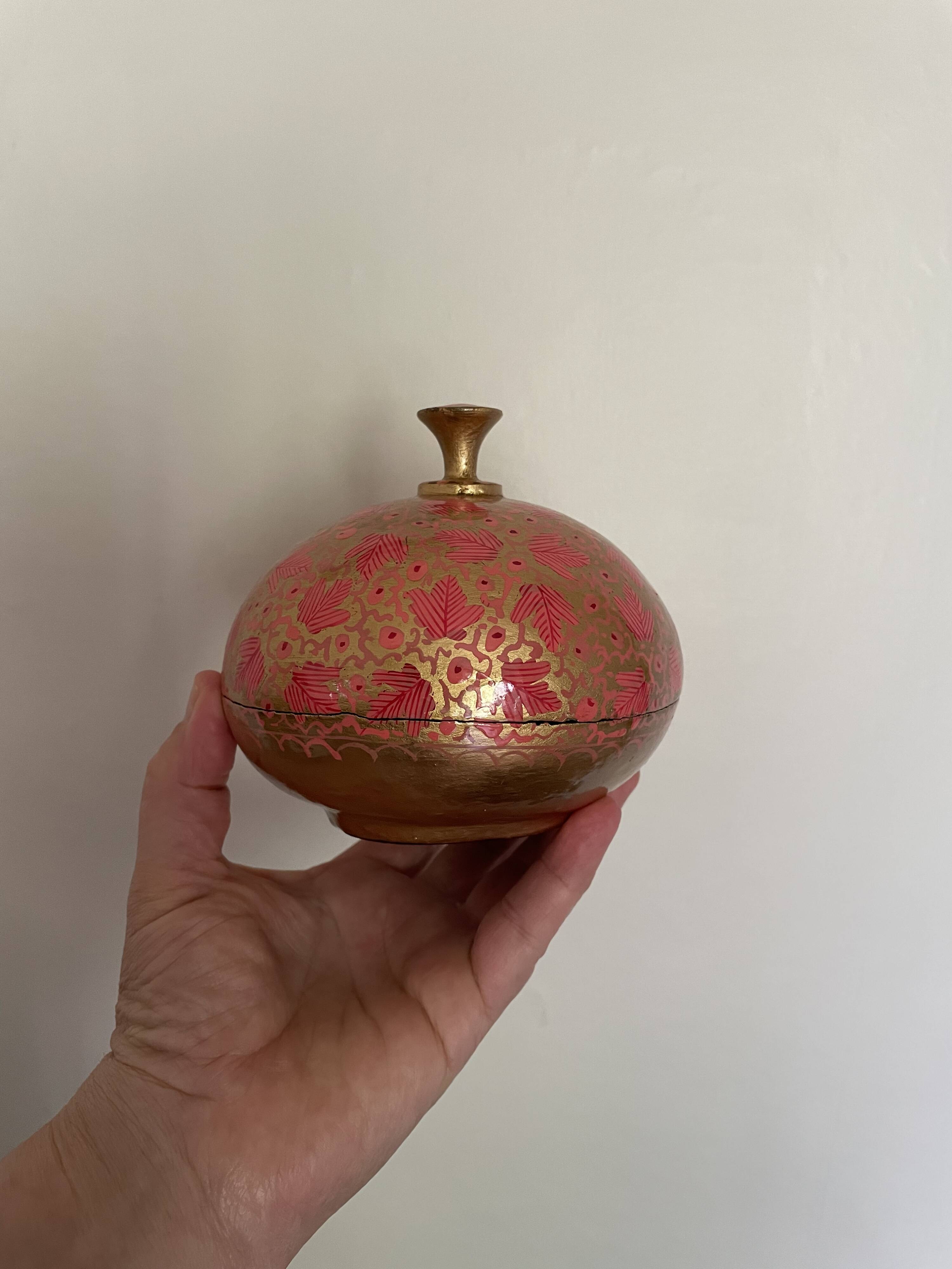 Boîte en papier mâché d’Inde