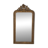 EARLY 20TH CENTURY GOLDEN WOODEN WALL MIRROR DECORATED IN BAROQUE STYLE