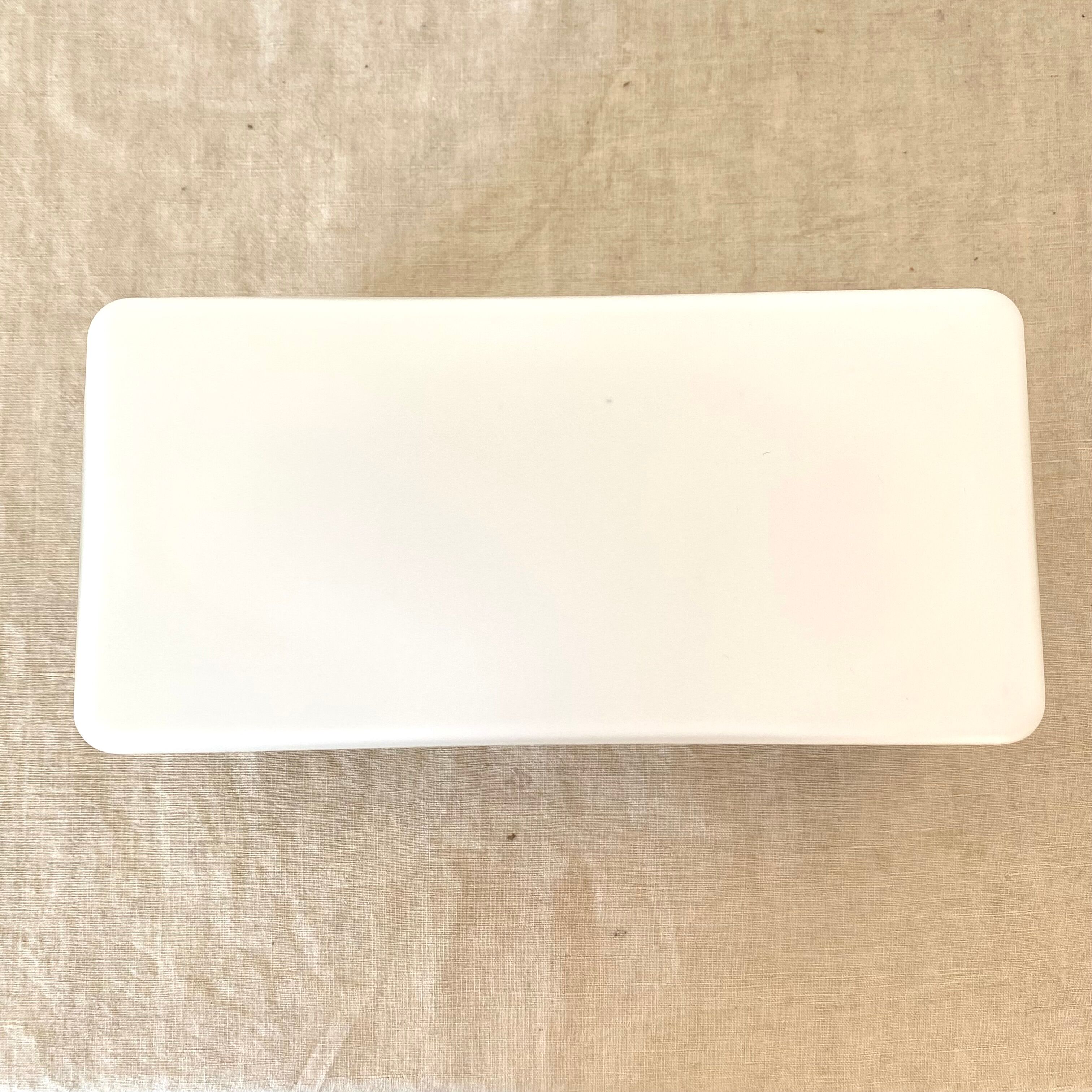 Vintage wall lamp in opaline and metal