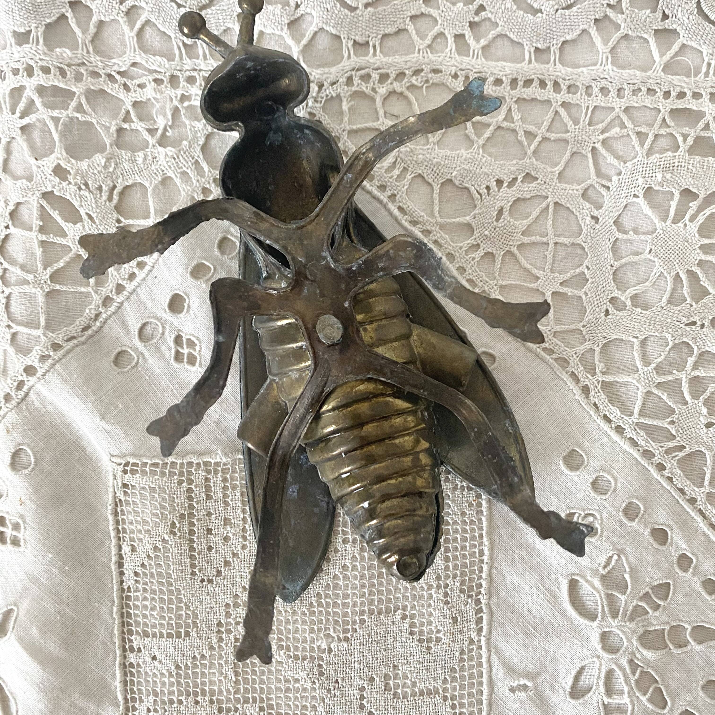 2 cendriers insectes mouches en métal années 50-60