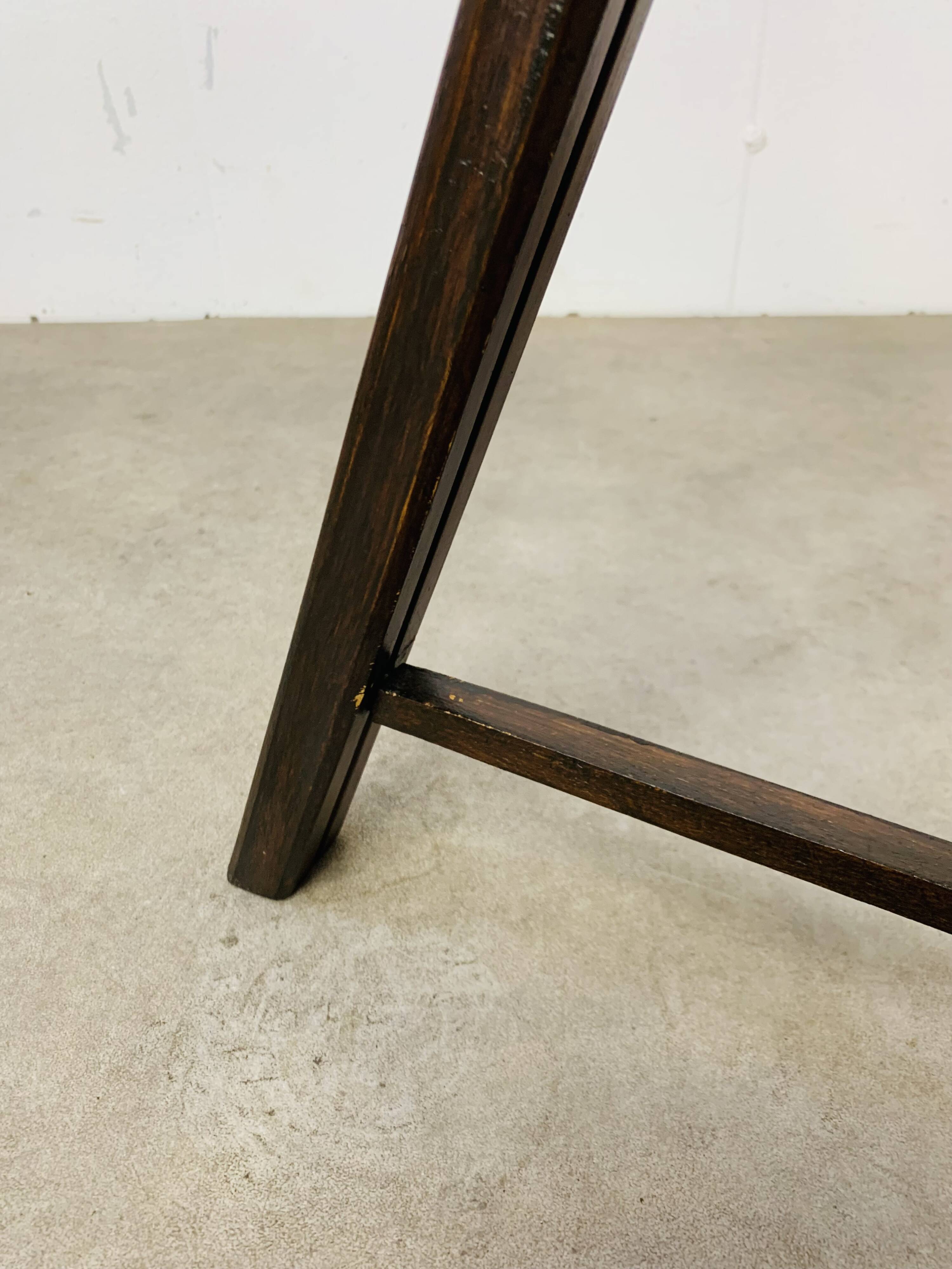 Side table in wood and glass, Italy, 1960s, pedestal table