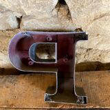 Letter metal