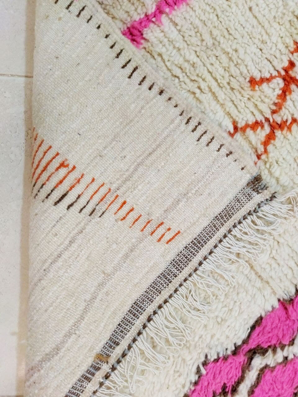 Tapis berbère abstrait 285 x 200 cm