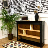 Vintage black bibus