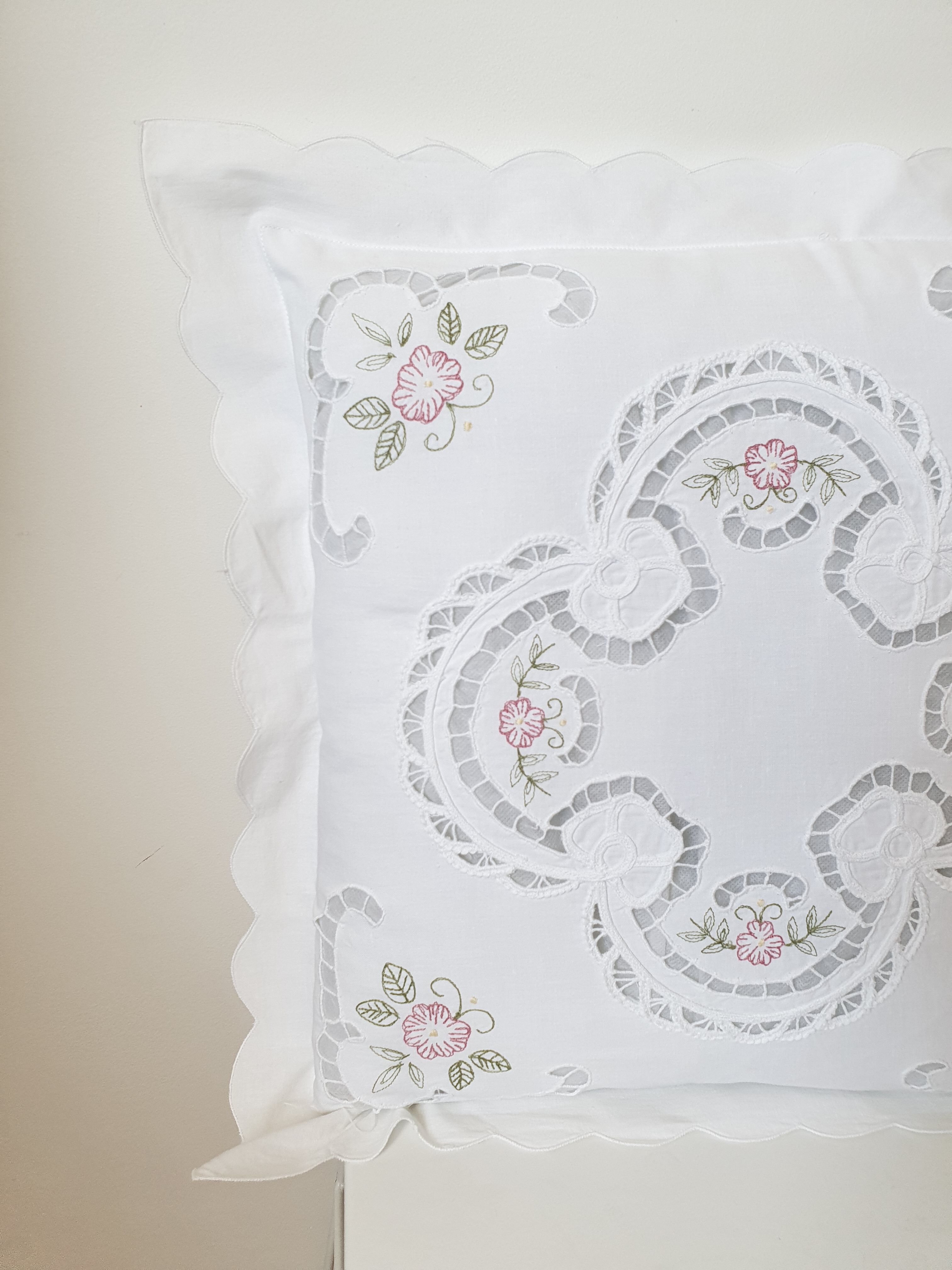White cotton embroidery cushion cover