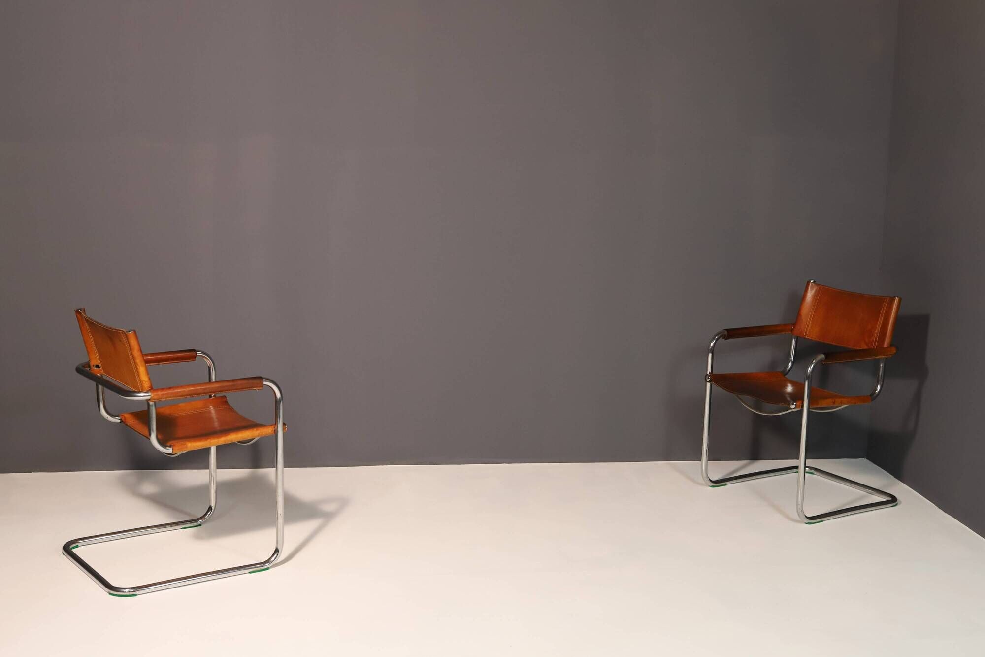 Pair of Cantilever Tubular Steel Armchairs MG5 Grassi style, 1970´s