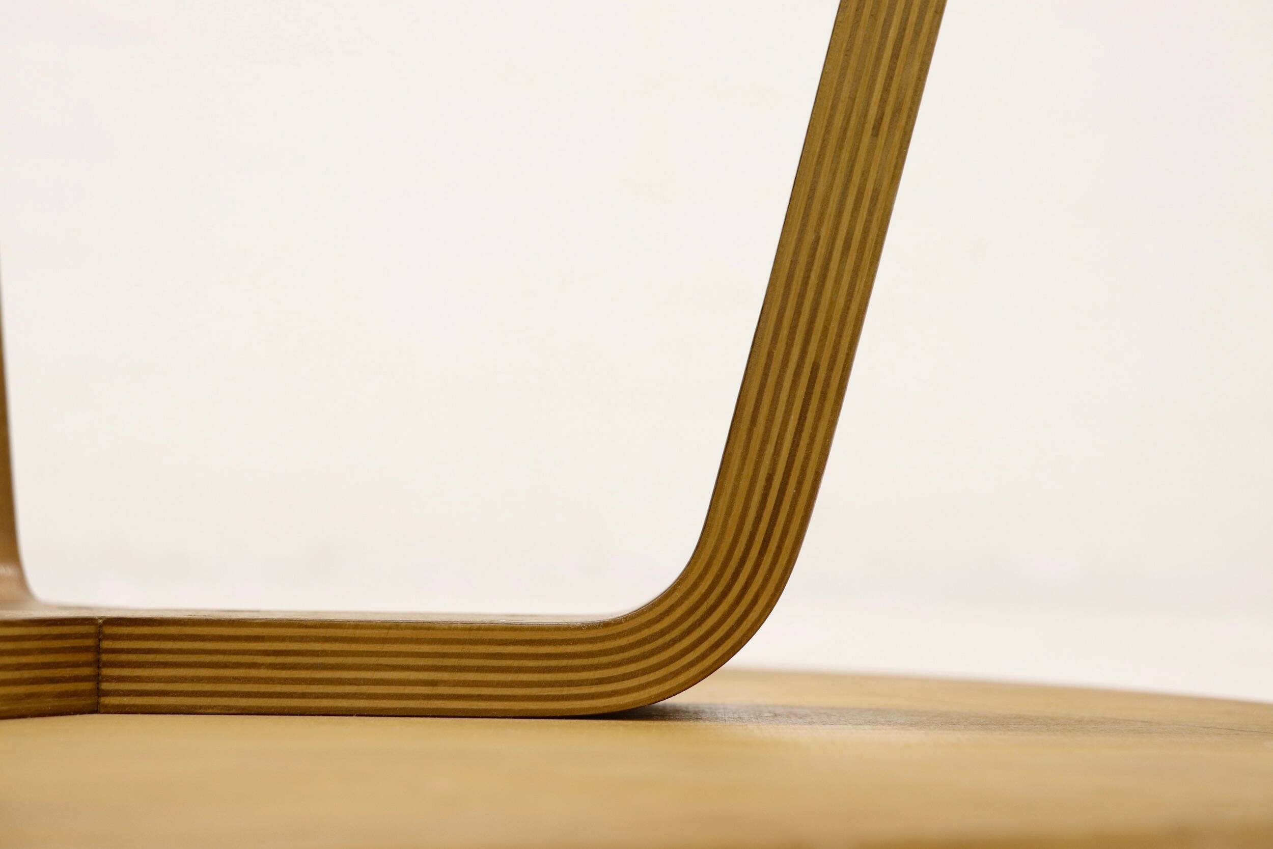 Round Tripod Side Table by Cor Alons for Gouda den Boer 1950s