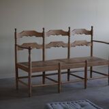 Sofa / Sculptural Danish modern three-seater Scandinavian bench, made by Hans Dau, 1950s.