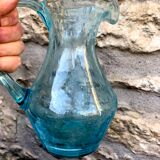 Pichet vintage en verre de soude