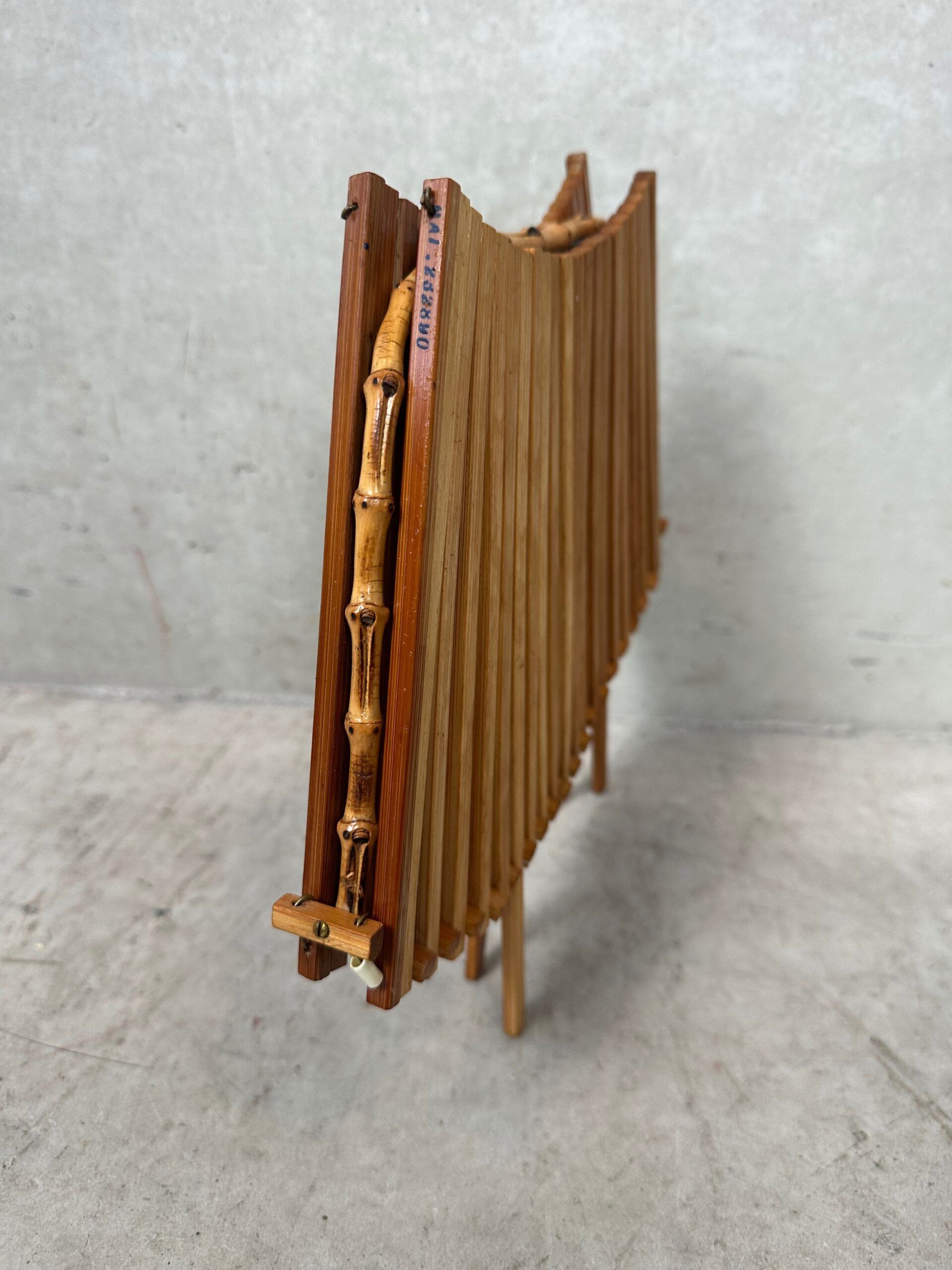 Vintage foldable fruit bowl – bamboo