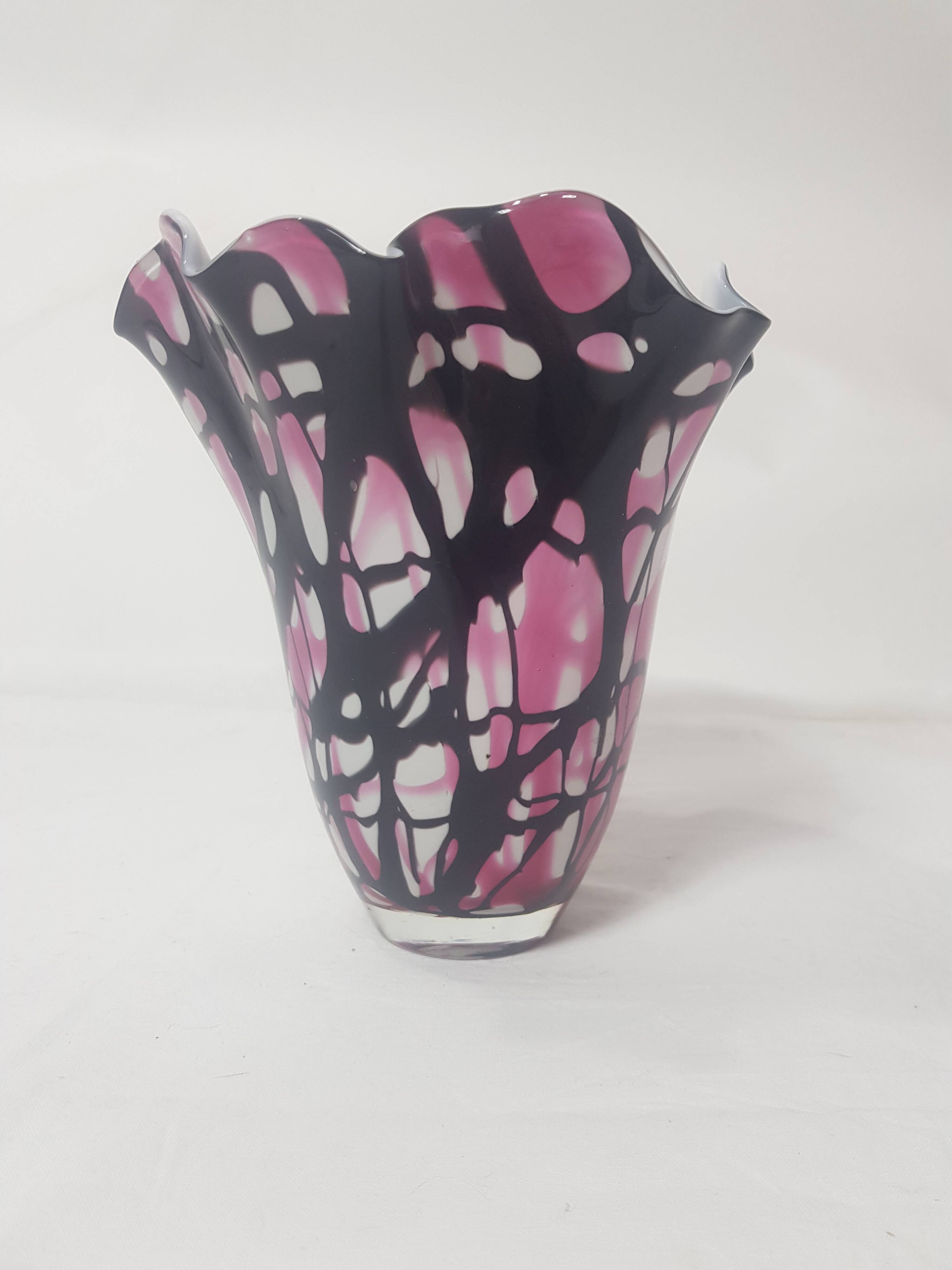 Vintage Murano glass paste vase in handkerchief shape