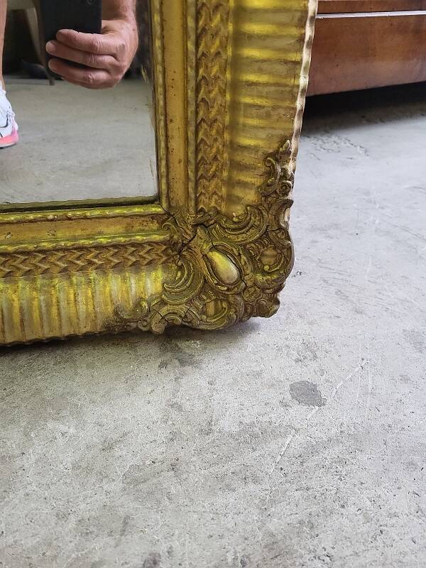Antique gilt mirror from the early 19th century n°41