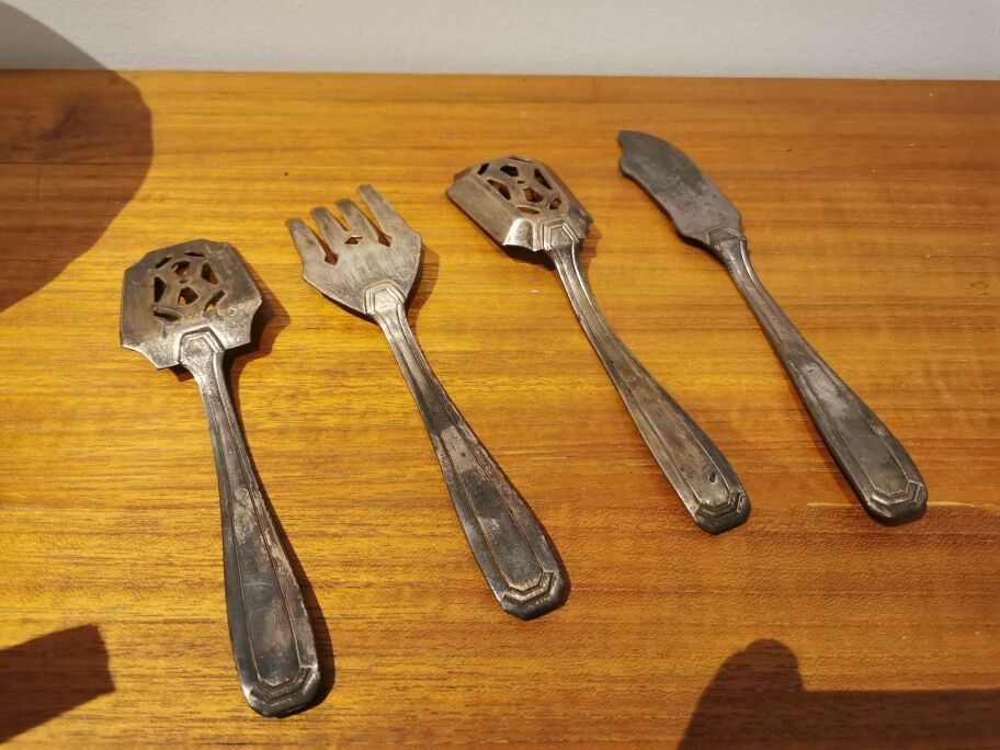 Service à gâteaux en métal argenté