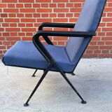 set of 2 Repose armchairs by Friso Kramer for Ahrend de Cirkel