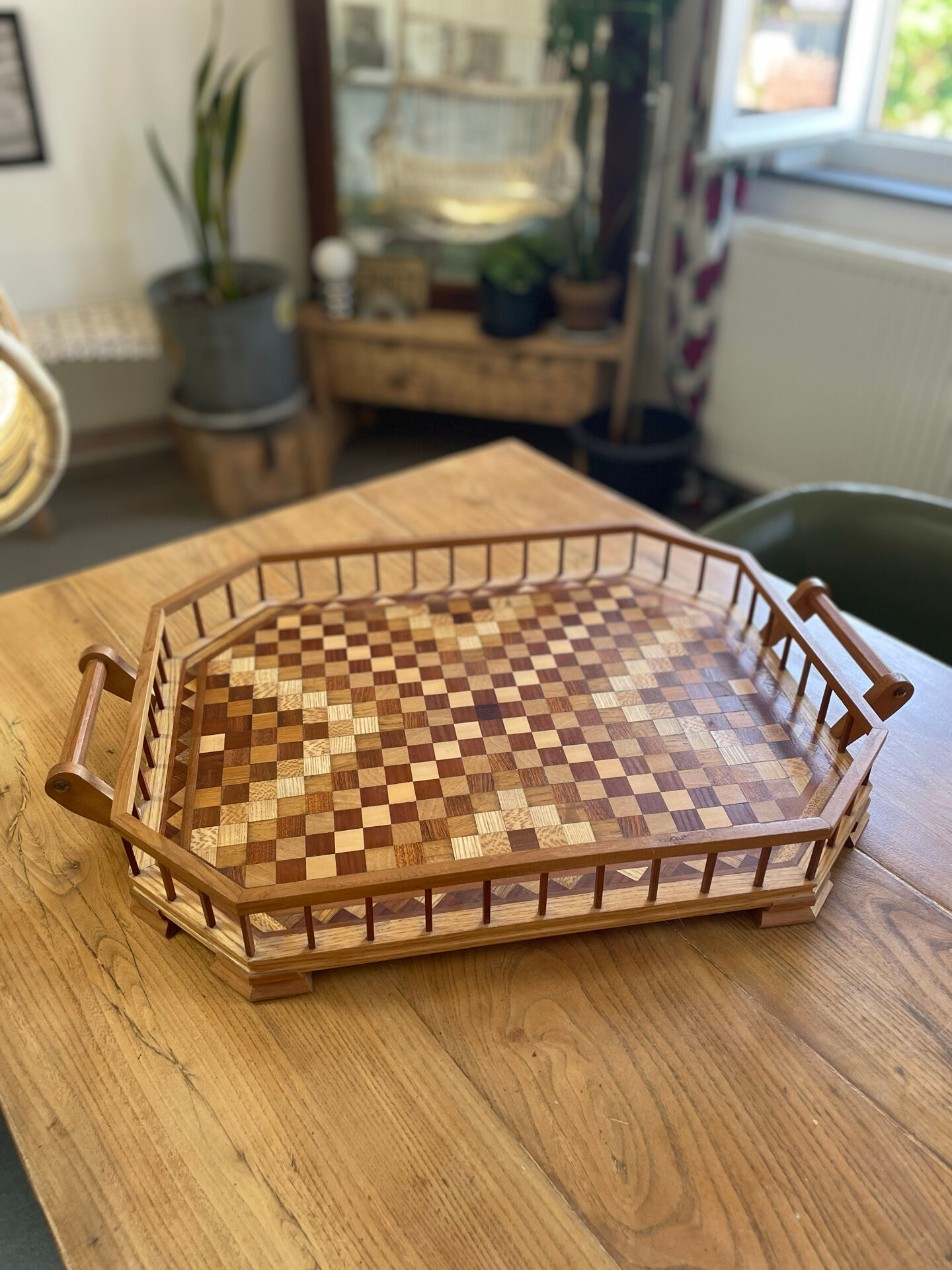 Large service tray in wood marquetry