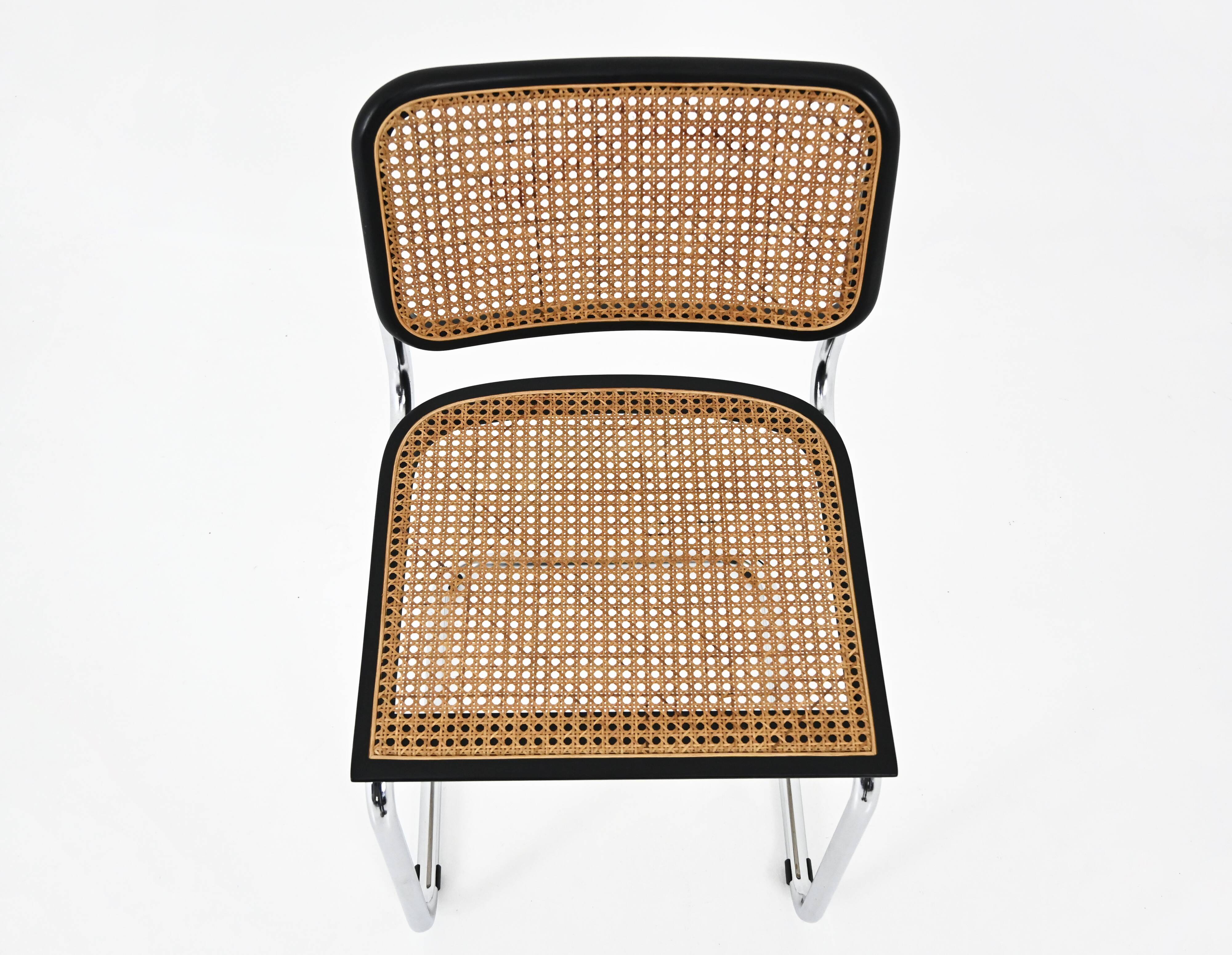 Set of 4 B32 model dining chairs by Marcel Breuer.