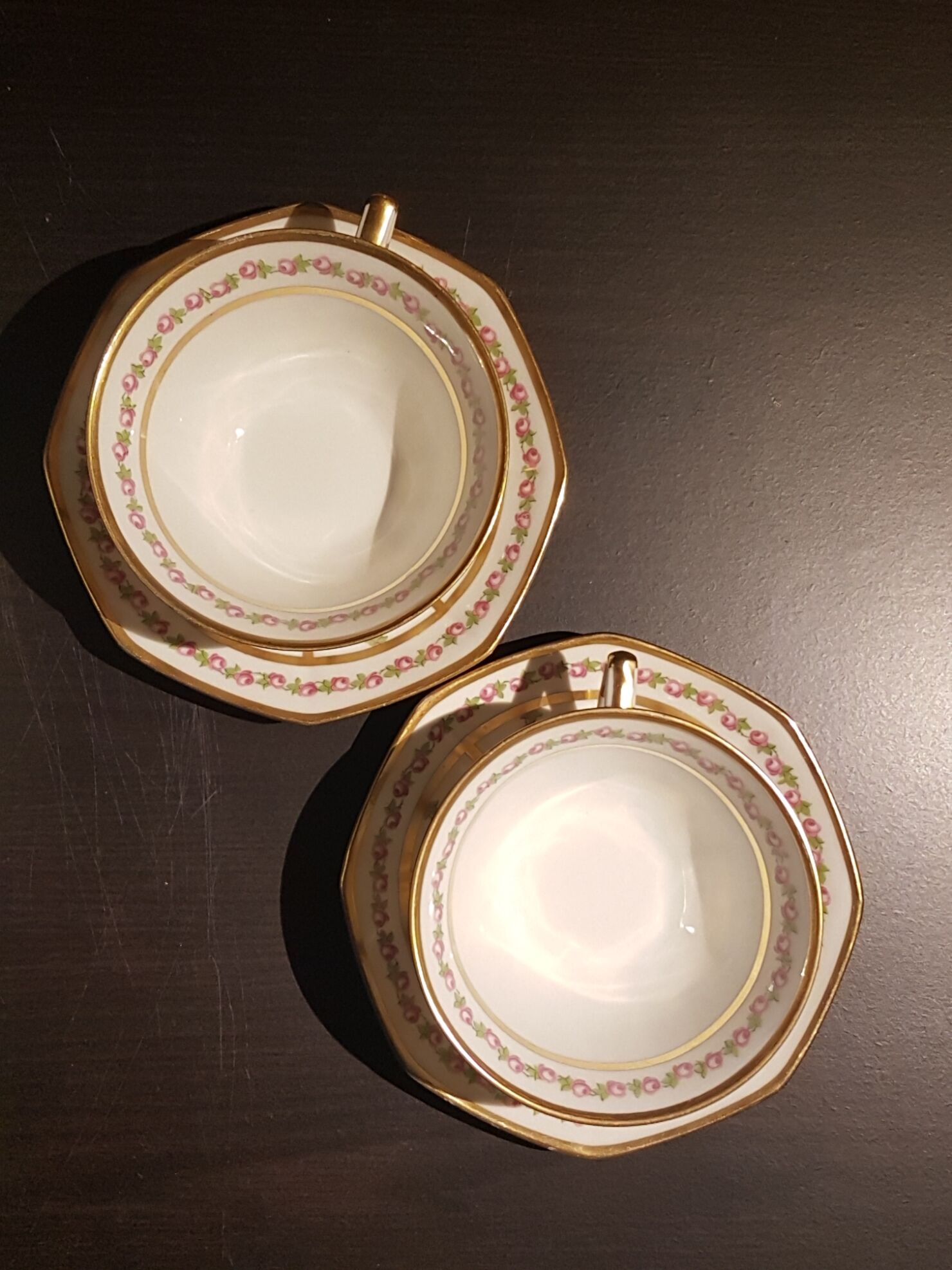 Legrand porcelain duo cup