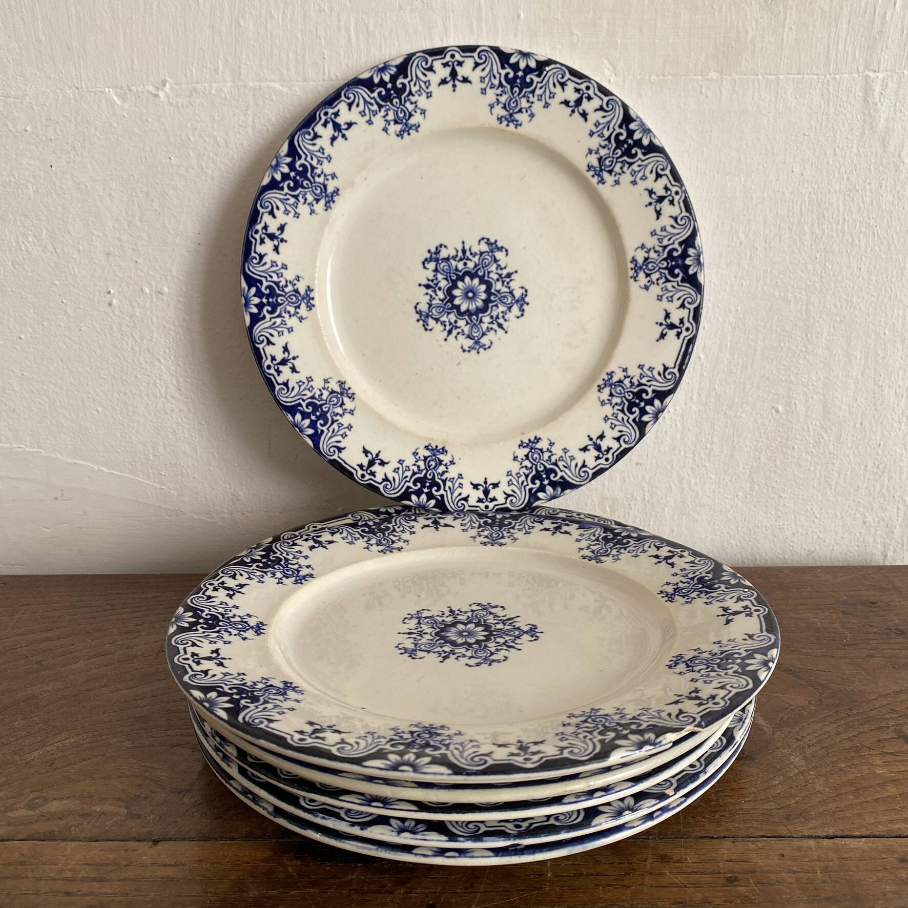 Flat ironstone plates "Rouen" Jules Vieillard Bordeaux