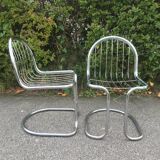 2 chaises acier chromé des années 70