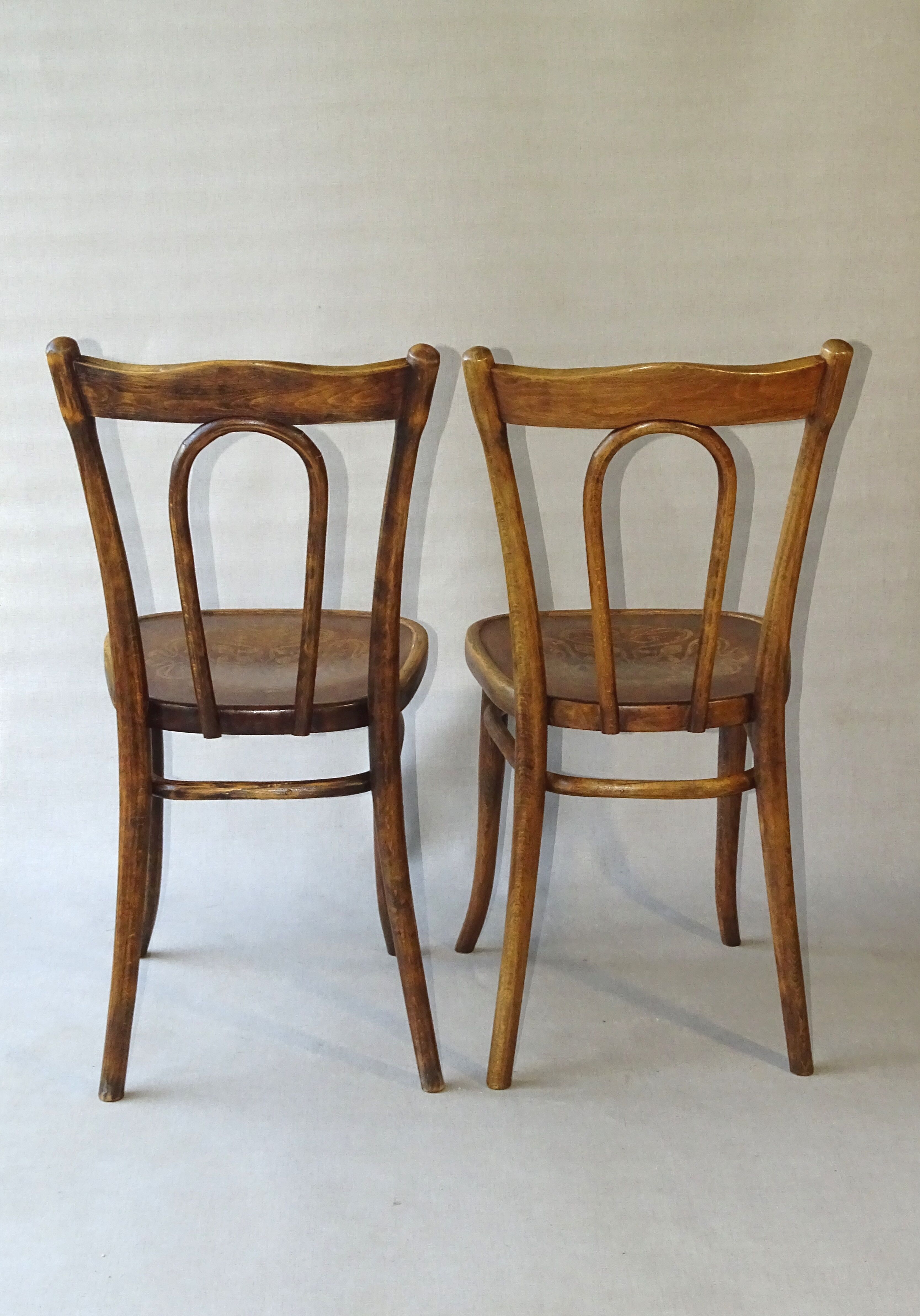 2 Thonet chairs n°206 circa 1910 Art nouveau seats