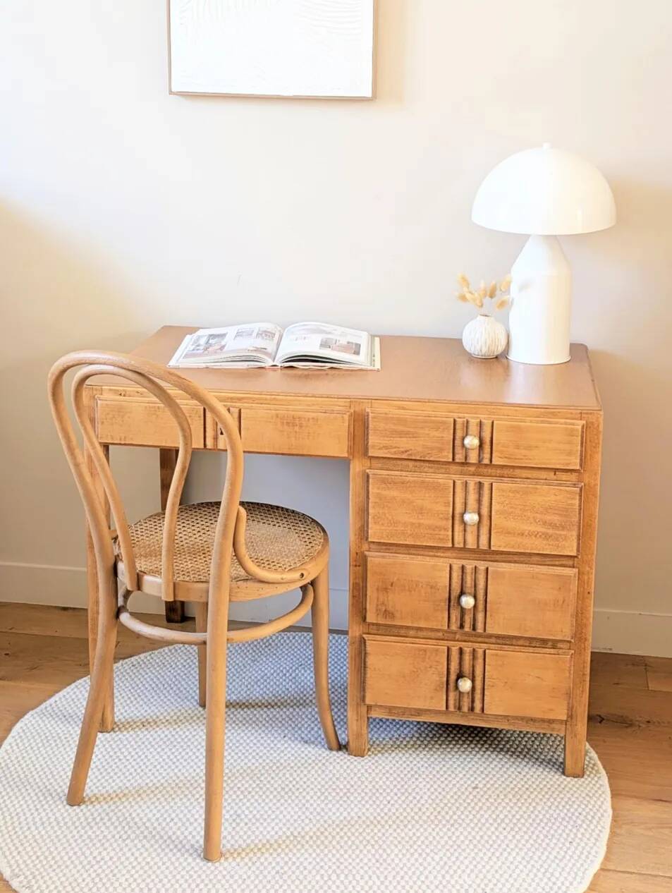 Bureau vintage rénové, années 40-50, 5 tirois