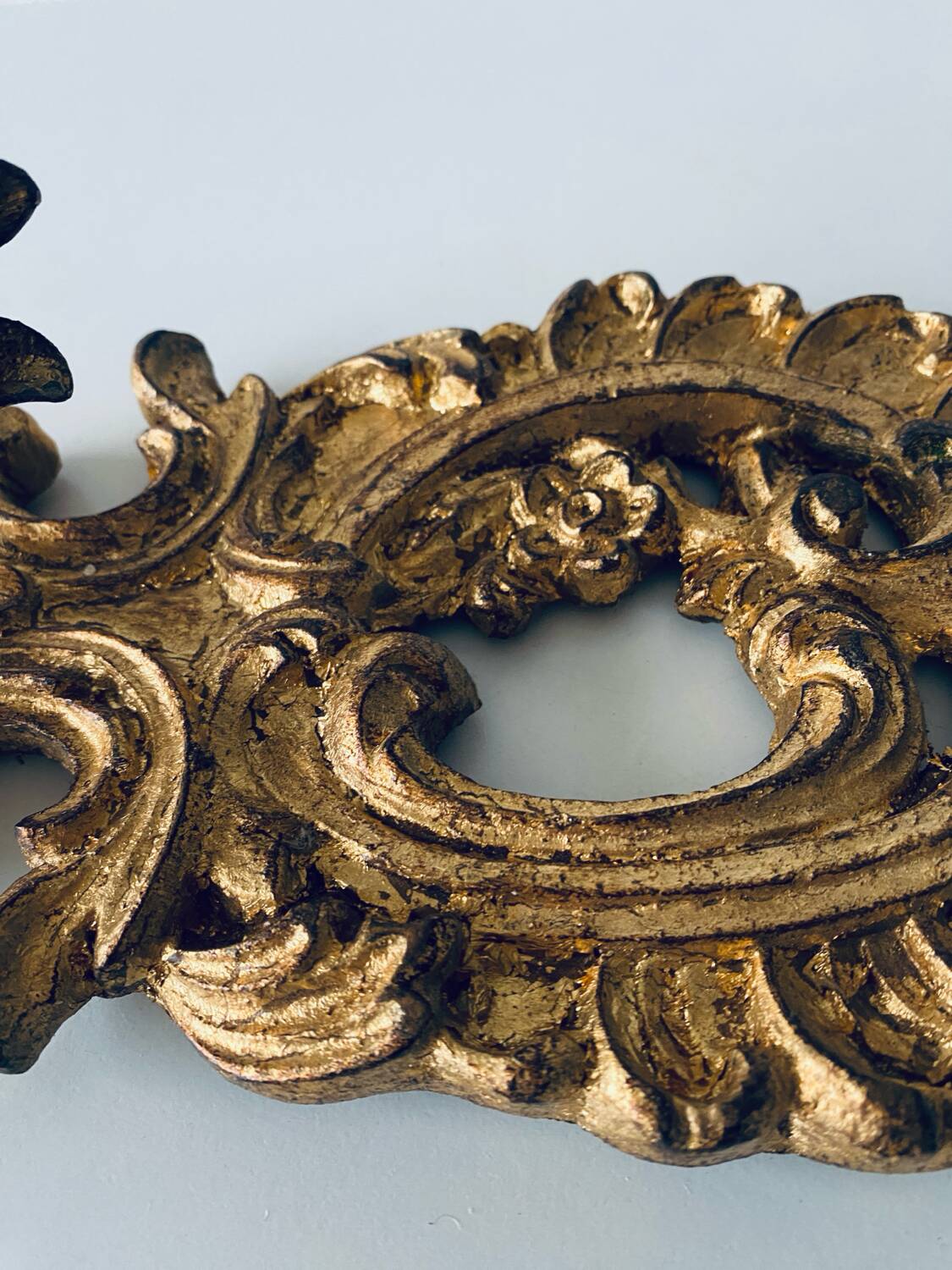 Gold wall candle holder