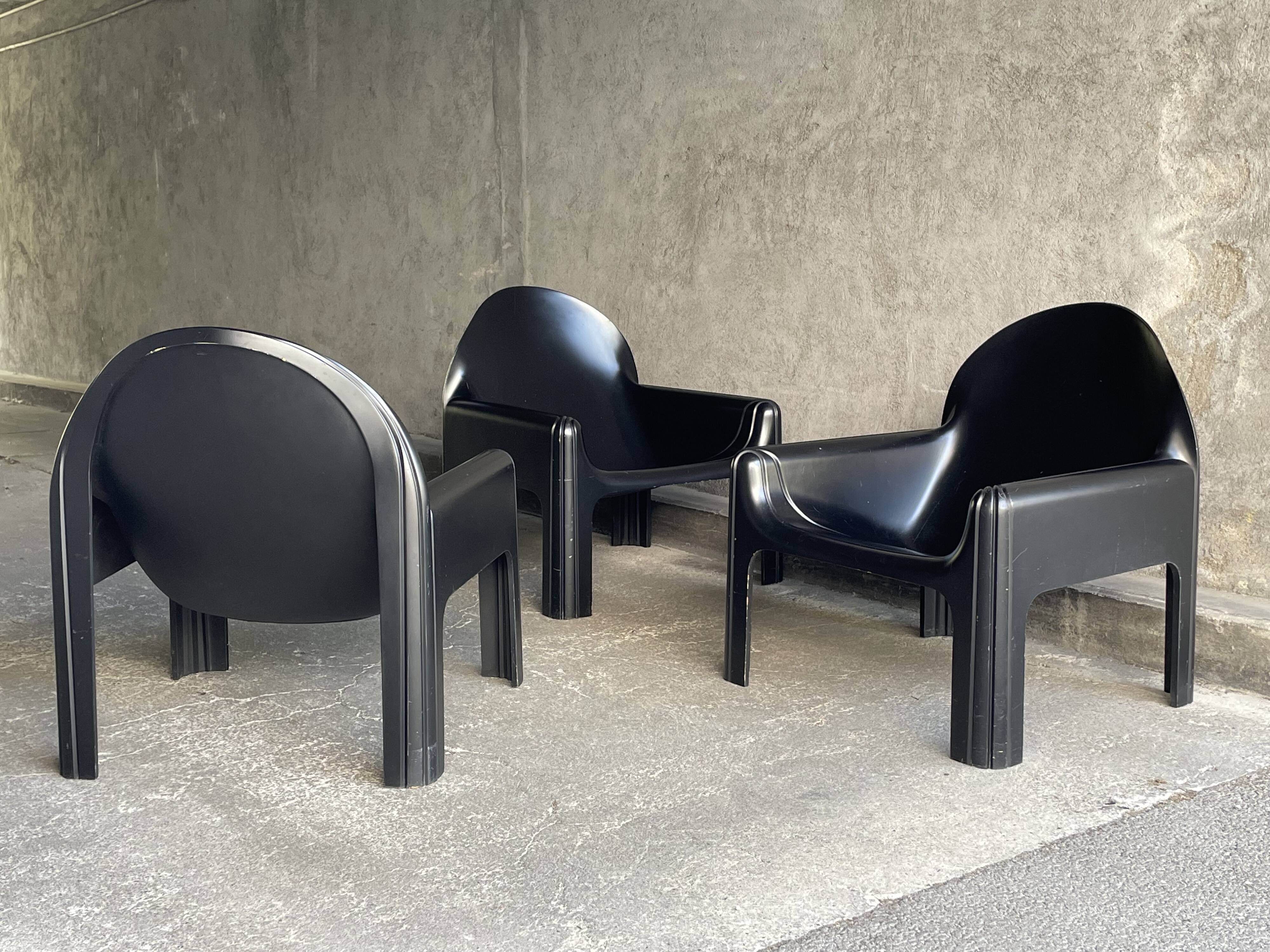 4794 armchair by Gae Aulenti for Kartell