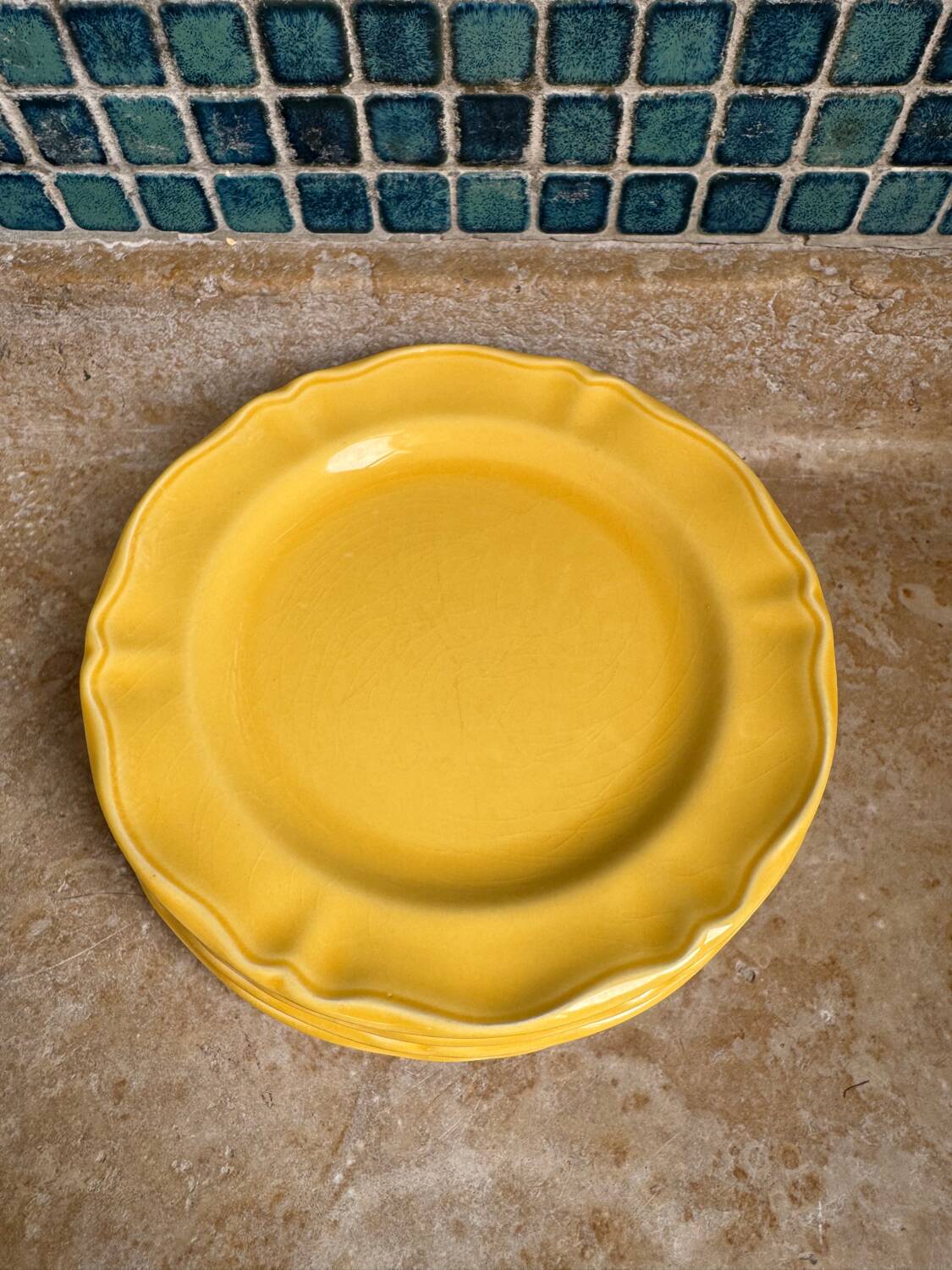 4 Varages earthenware dessert plates