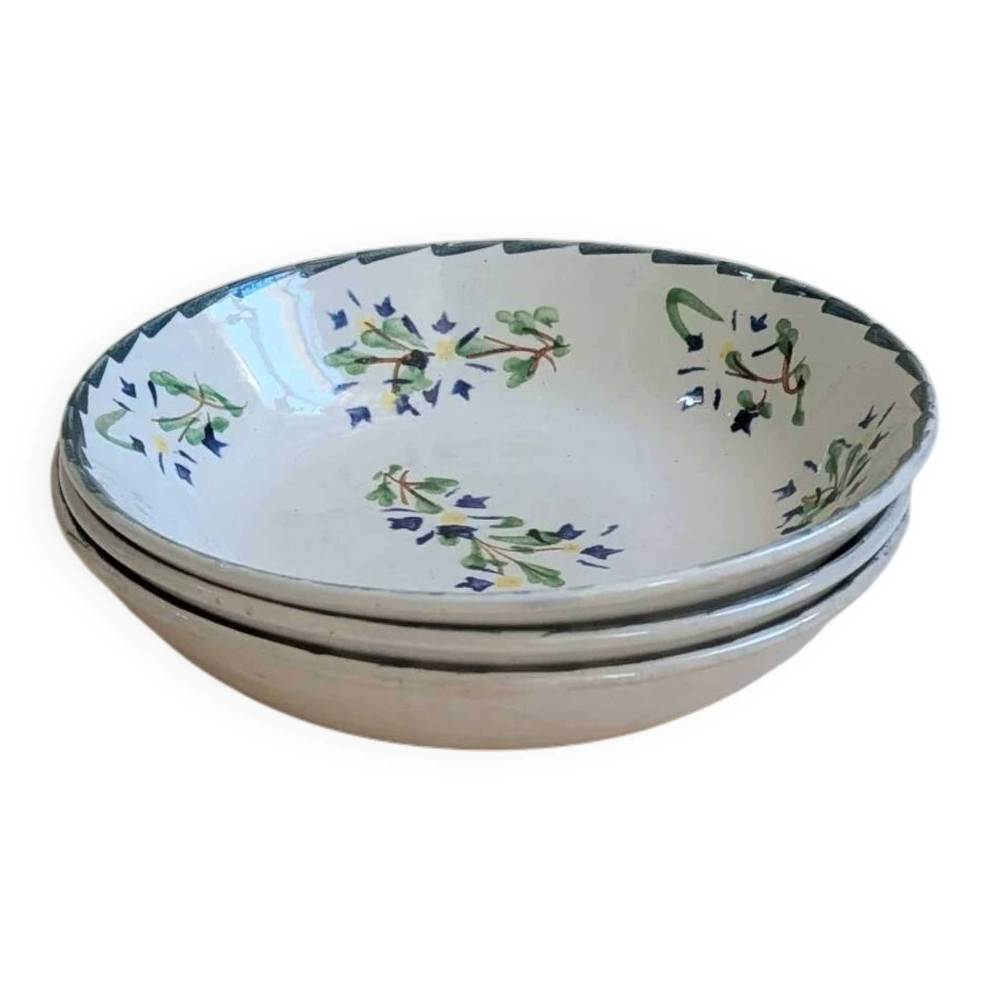 Ensemble de 3 assiettes creuses anciennes – Faïence décor floral