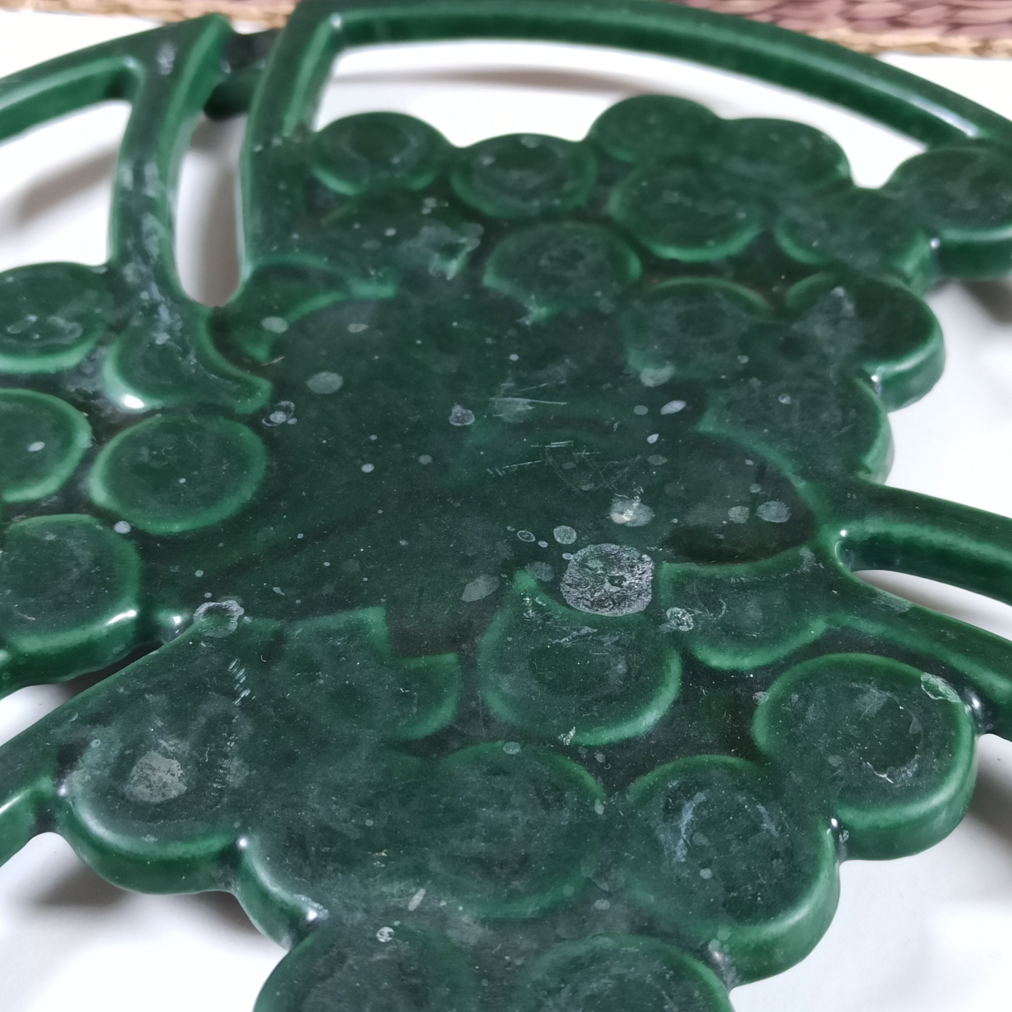 Cast iron underside made in France