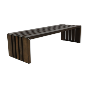 Banc à lattes de design