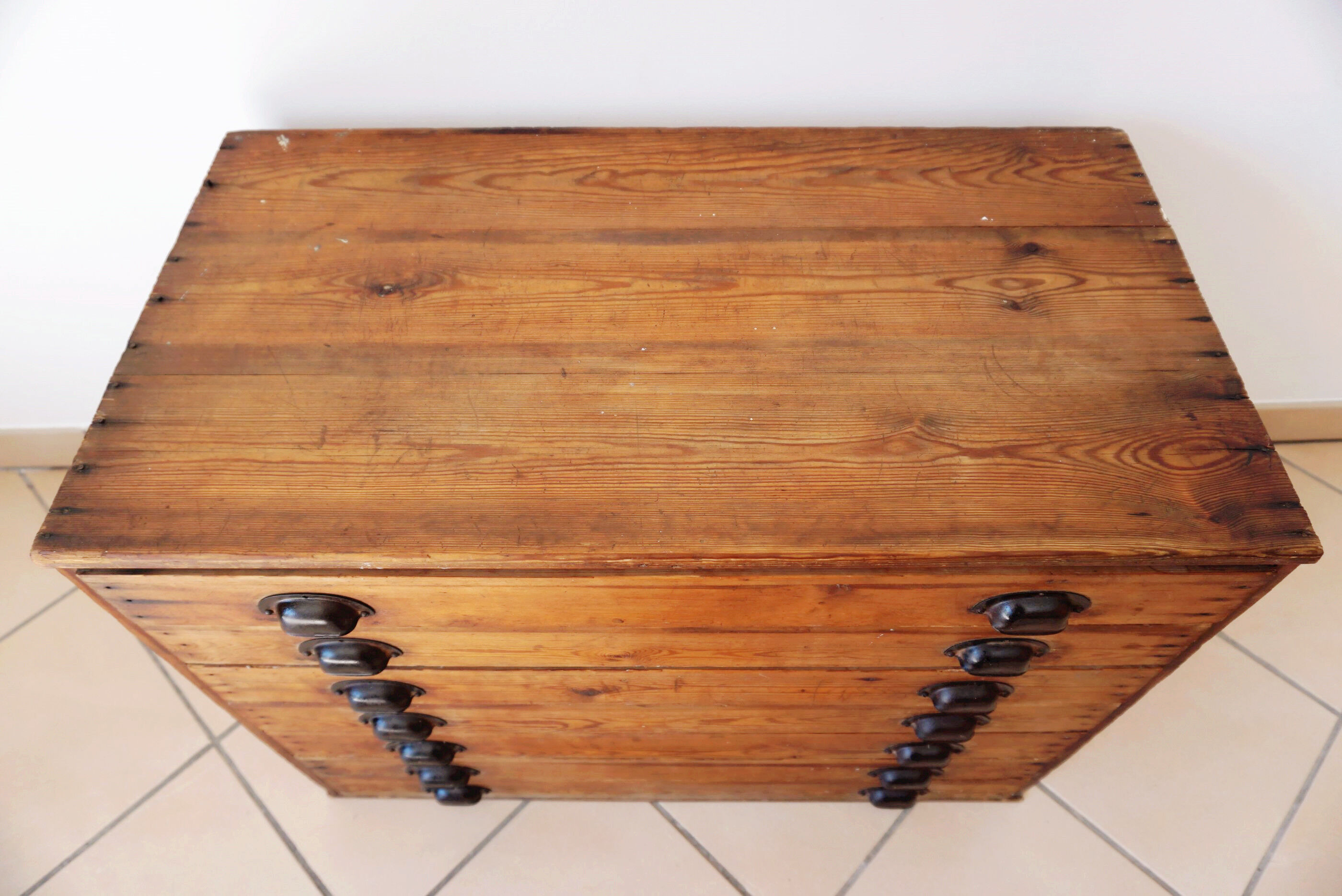 Furniture old business