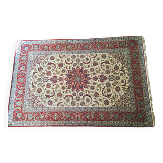 Isfahan rug in wool and silk, handmade, 3m x 2m