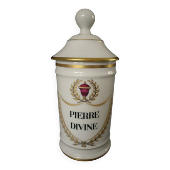 Apothecary pot