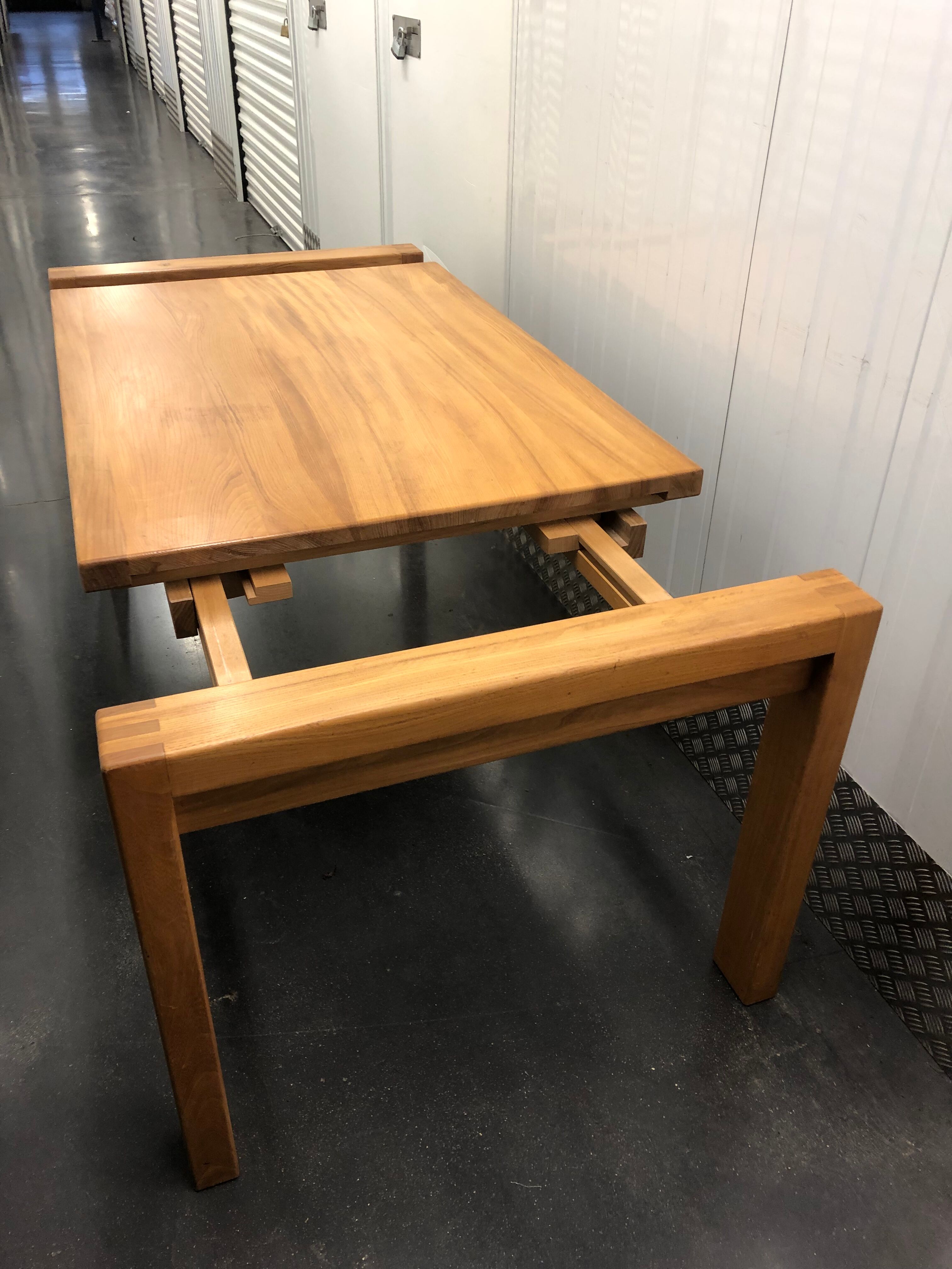 Massive elm table 2 extensions Maison Regain circa 1970