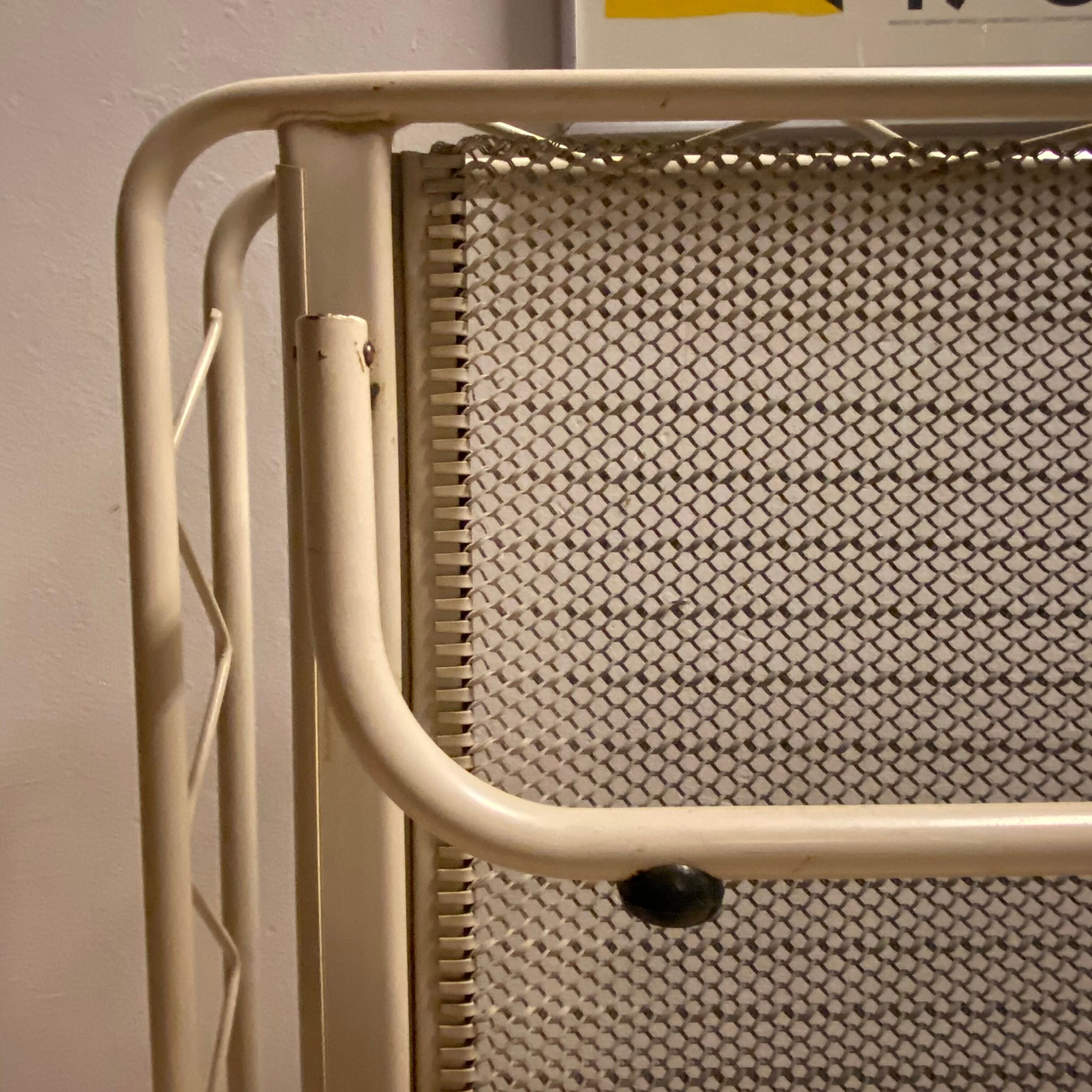 Dutch design 1950s 60s vintage Auping folding bed Ariëlle designed by Wim Rietveld