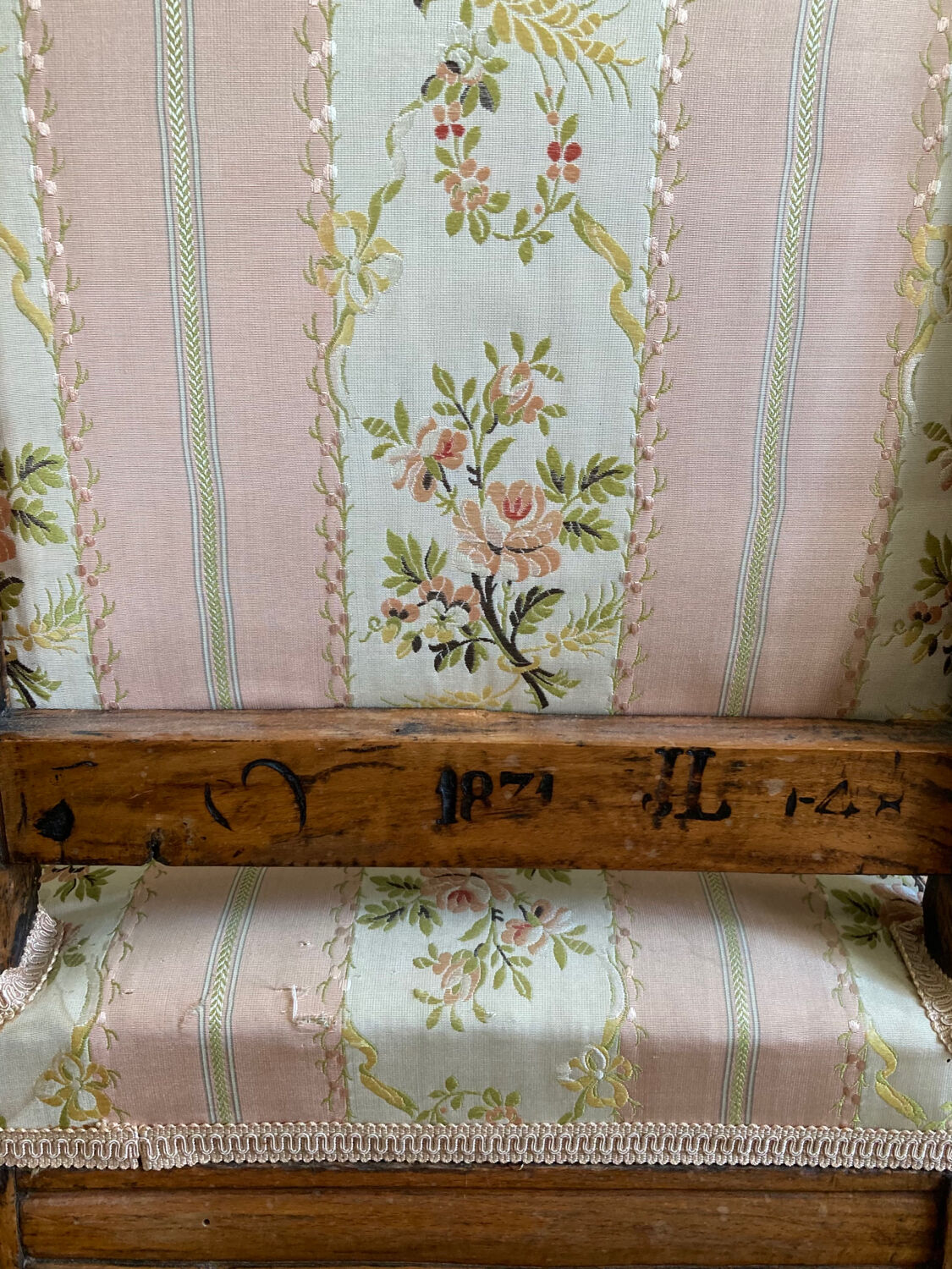 Low chair Louis XVI cherry pegged early nineteenth era