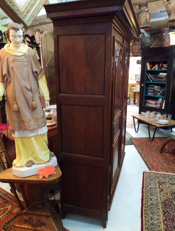 Armoire ancienne