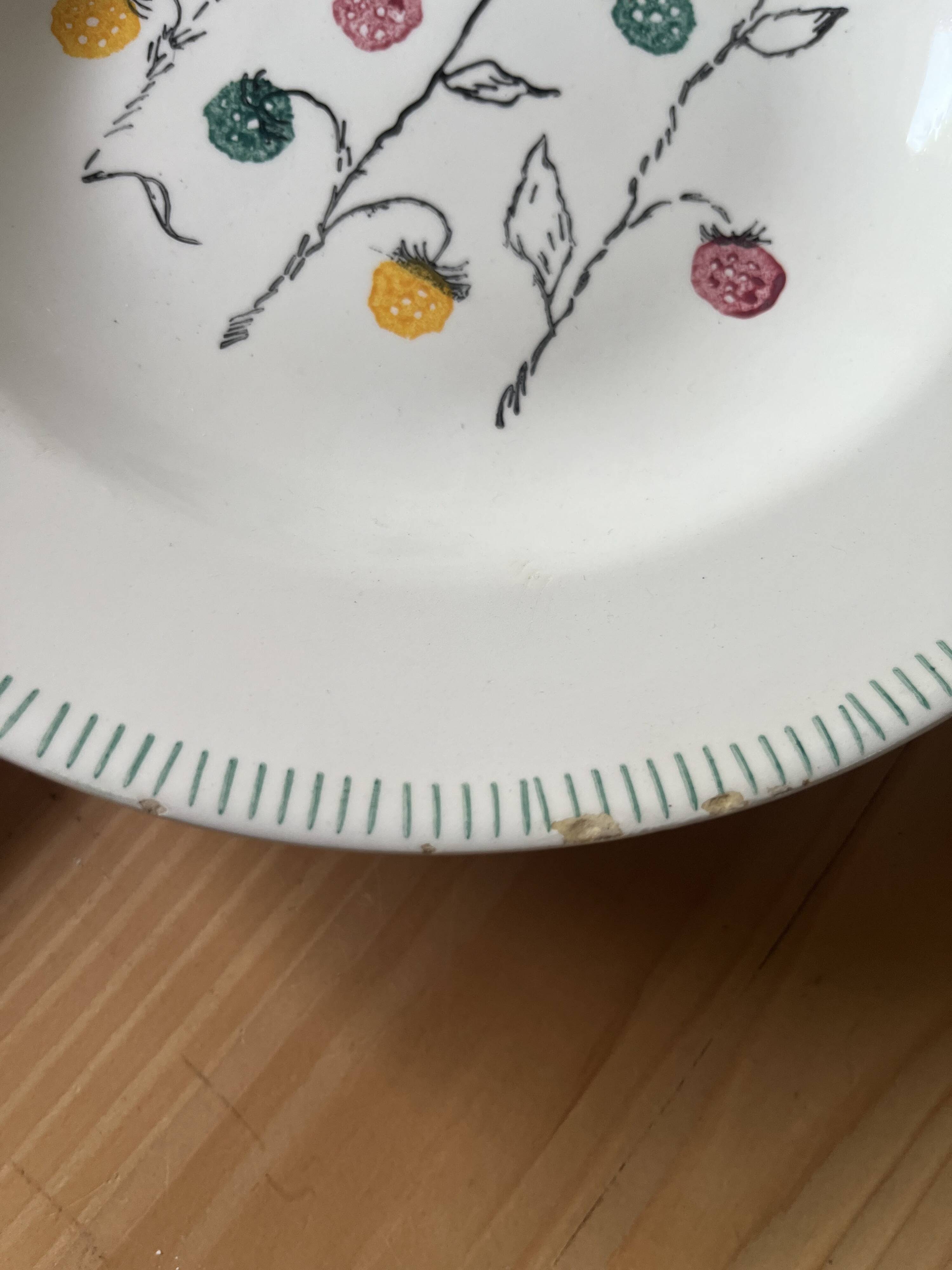6 vintage ceramic deep plates