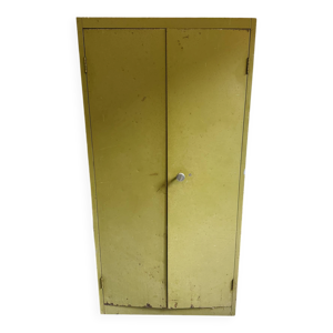Armoire métallique verte