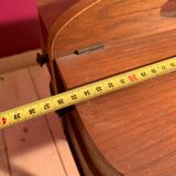 Travailleuse couturière scandinave